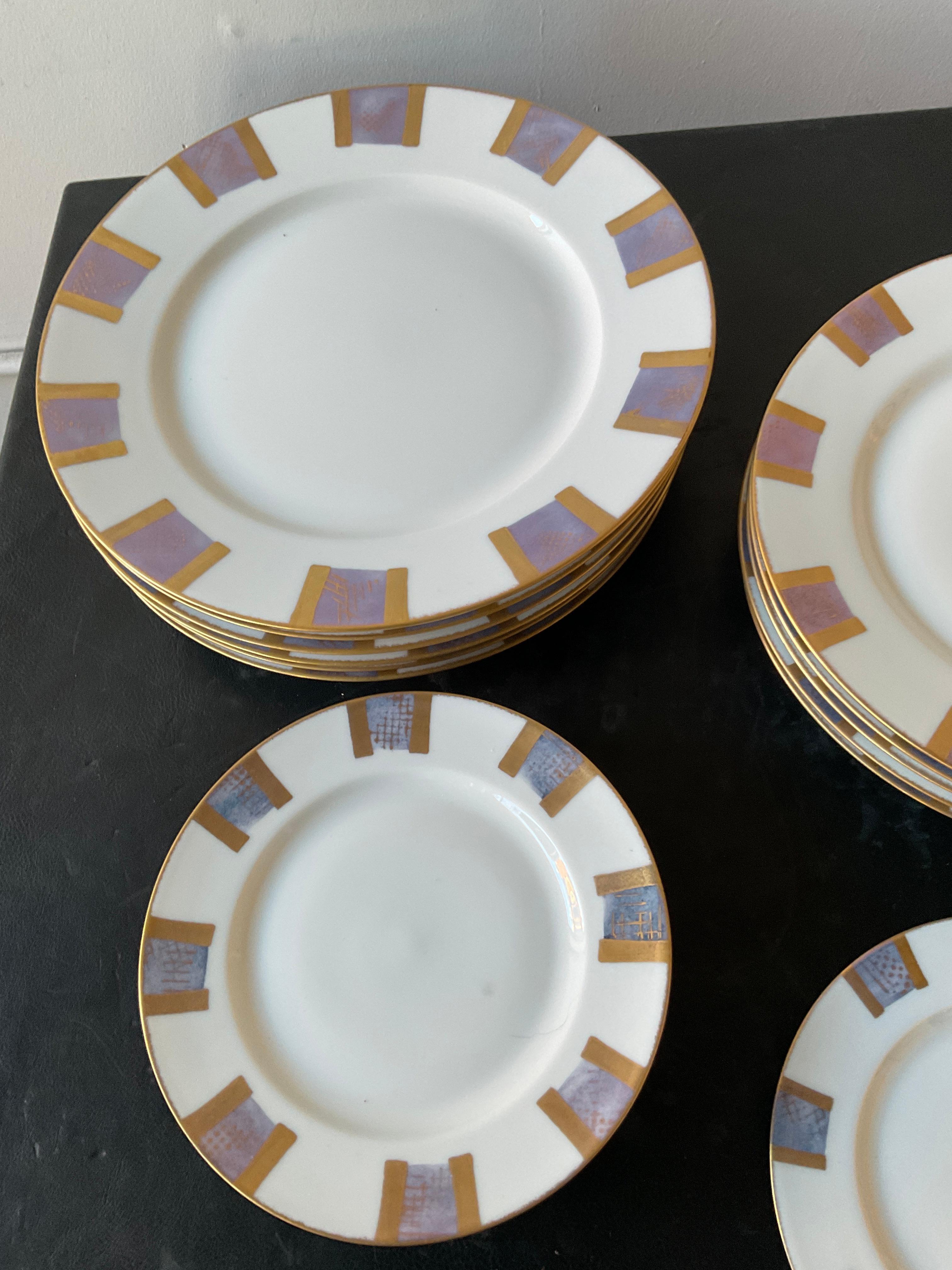 18 Pieces Of Variations Grand Bleu Puiforcat Dishes In Good Condition In Tarrytown, NY