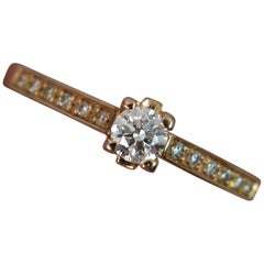 18 Rose Carat Gold and VVS 0.4 Carat Diamond Engagement Ring