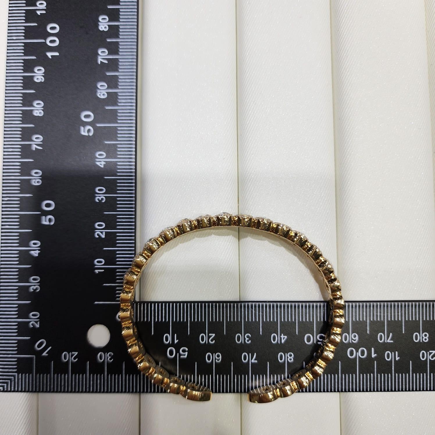 1.68 Carat Rose Cut Diamond Open Cuff Bangle Bracelet in 18 Karat Yellow Gold For Sale 5