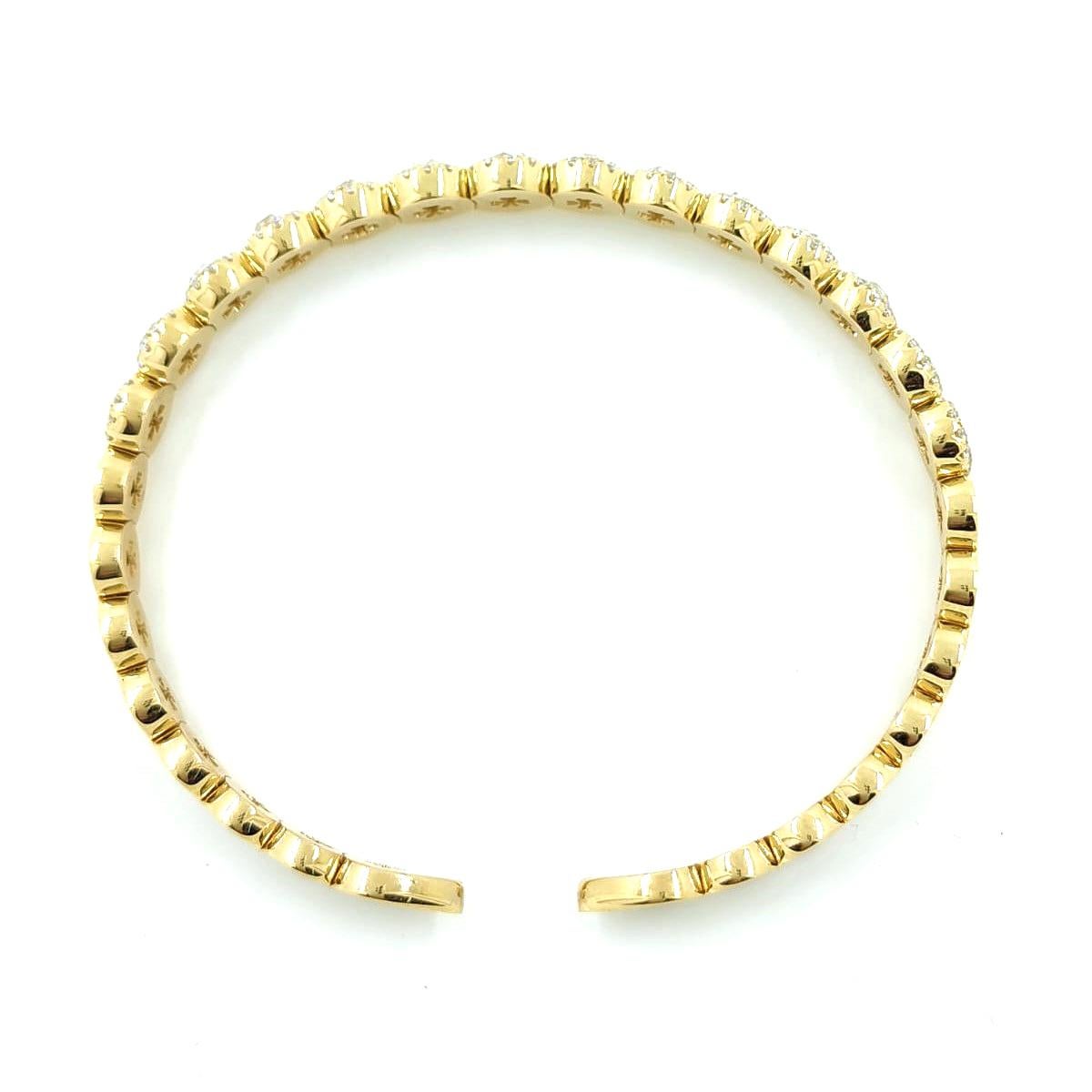 1.68 Carat Rose Cut Diamond Open Cuff Bangle Bracelet in 18 Karat Yellow Gold For Sale 1