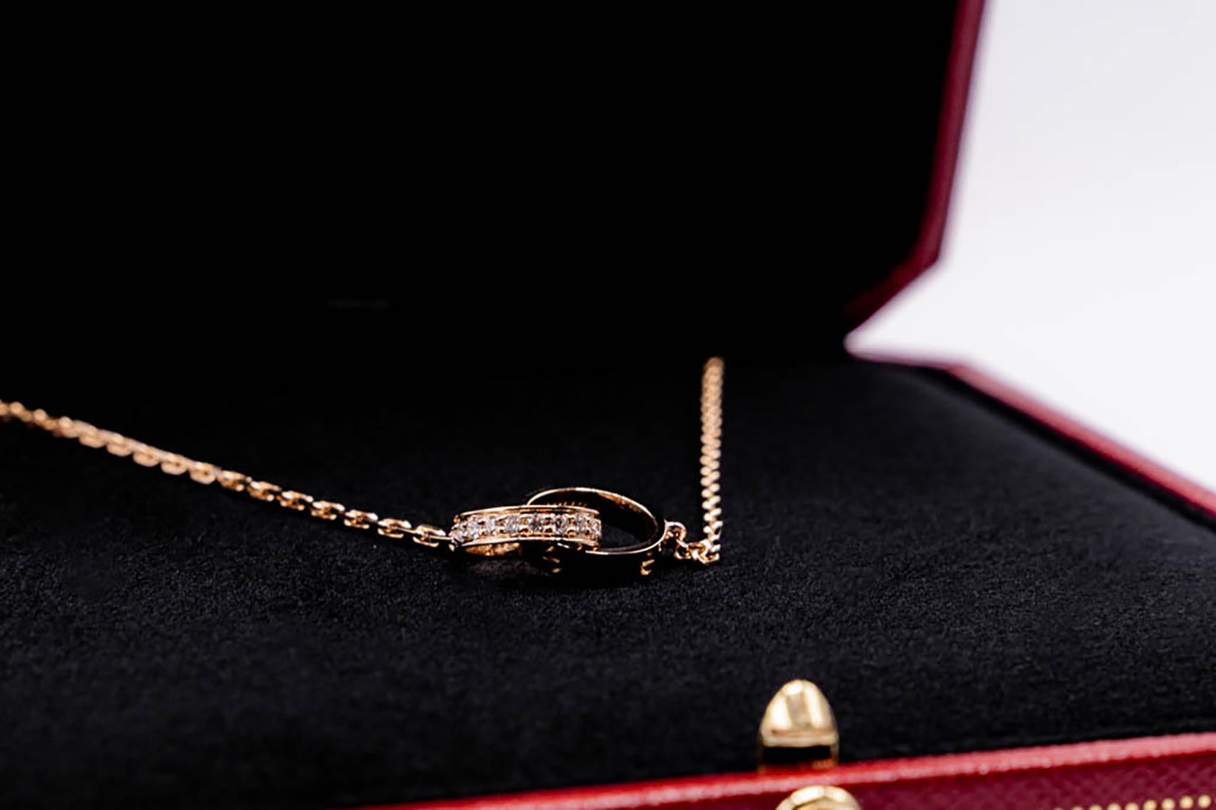 Women's or Men's Cartier Love 18 Round Brilliant Cut Diamonds 0.22 Carat Double Ring Necklace  For Sale