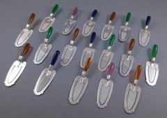 18 Porte-cartes de table en argent sterling