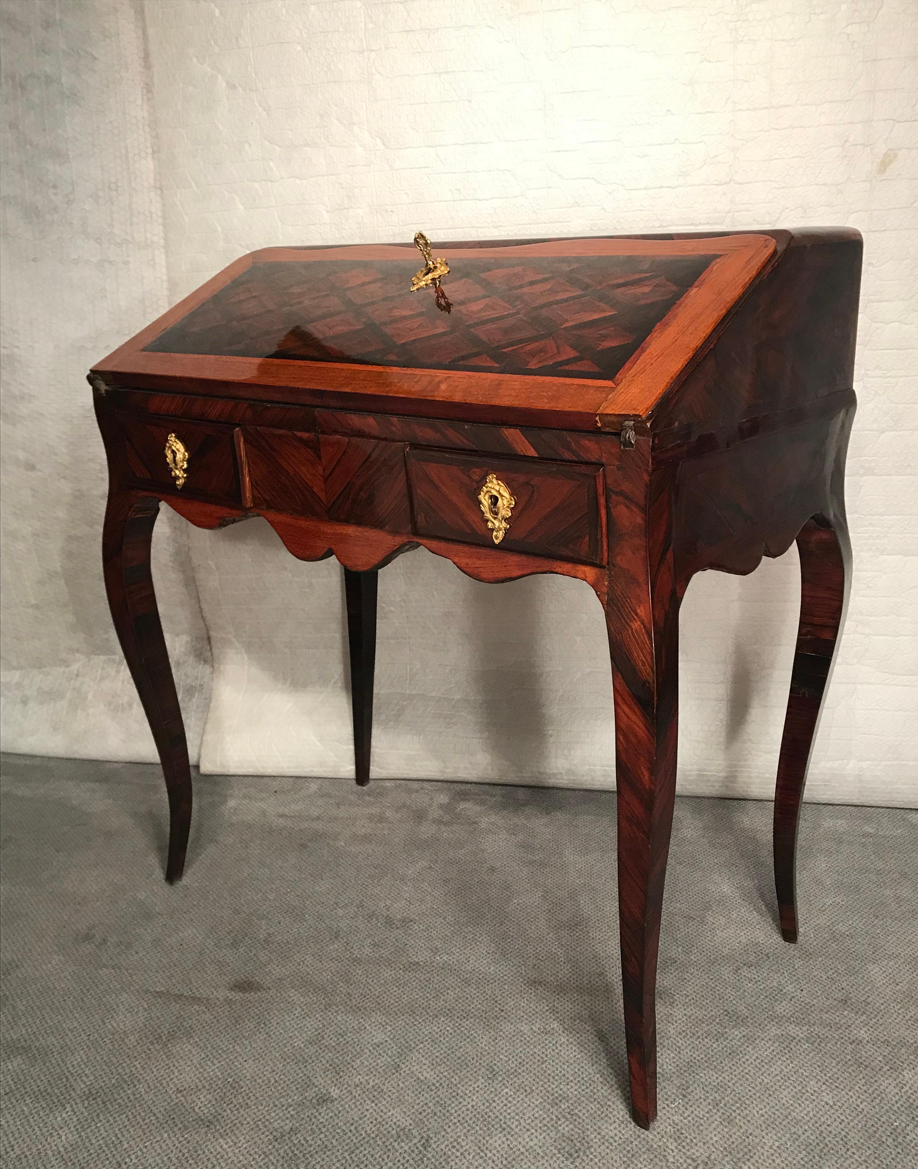 18th Century French Secretary Desk For Sale 1