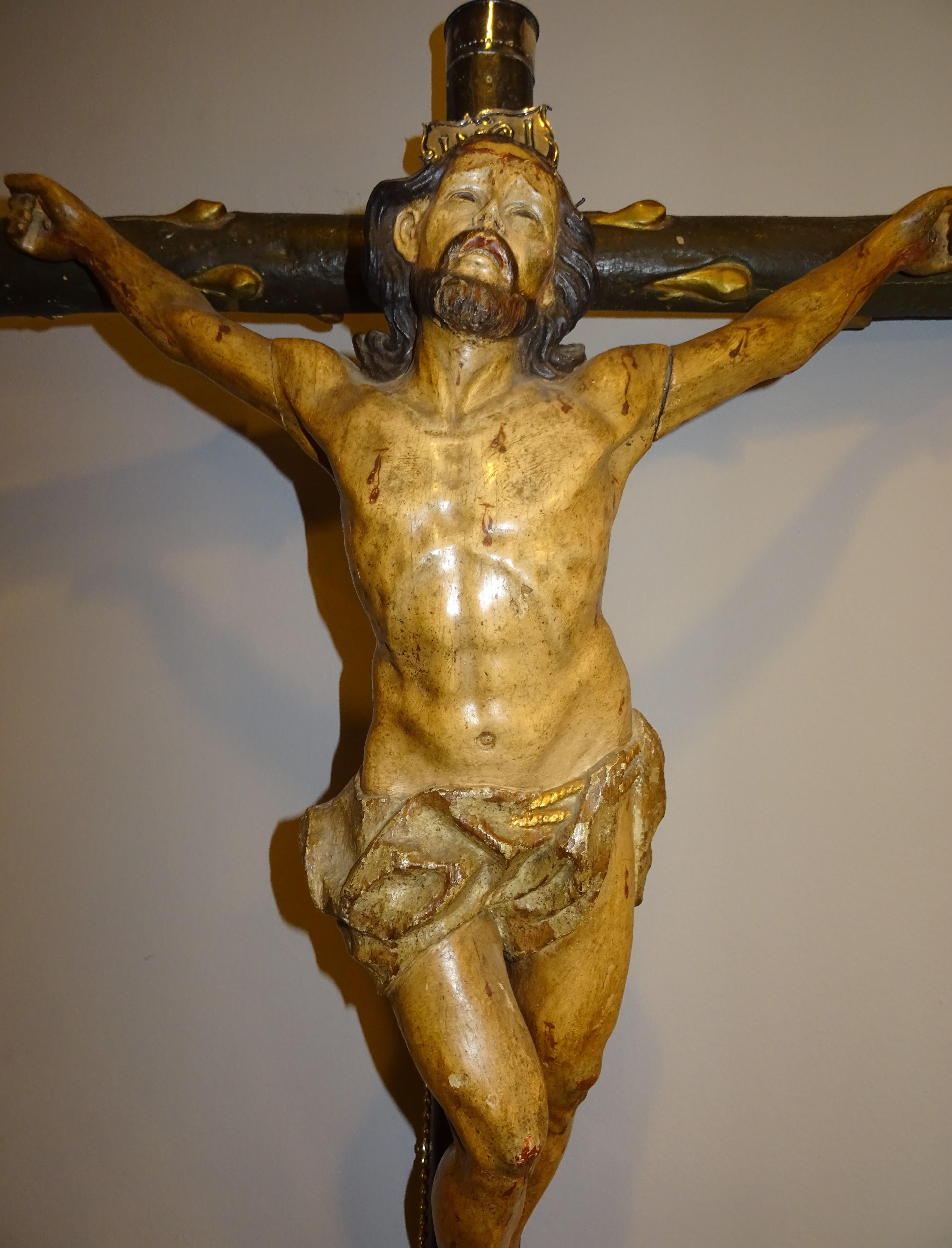18th Hispanic Filipino Crucified  Christ  Carved Wood Sculpture  For Sale 9