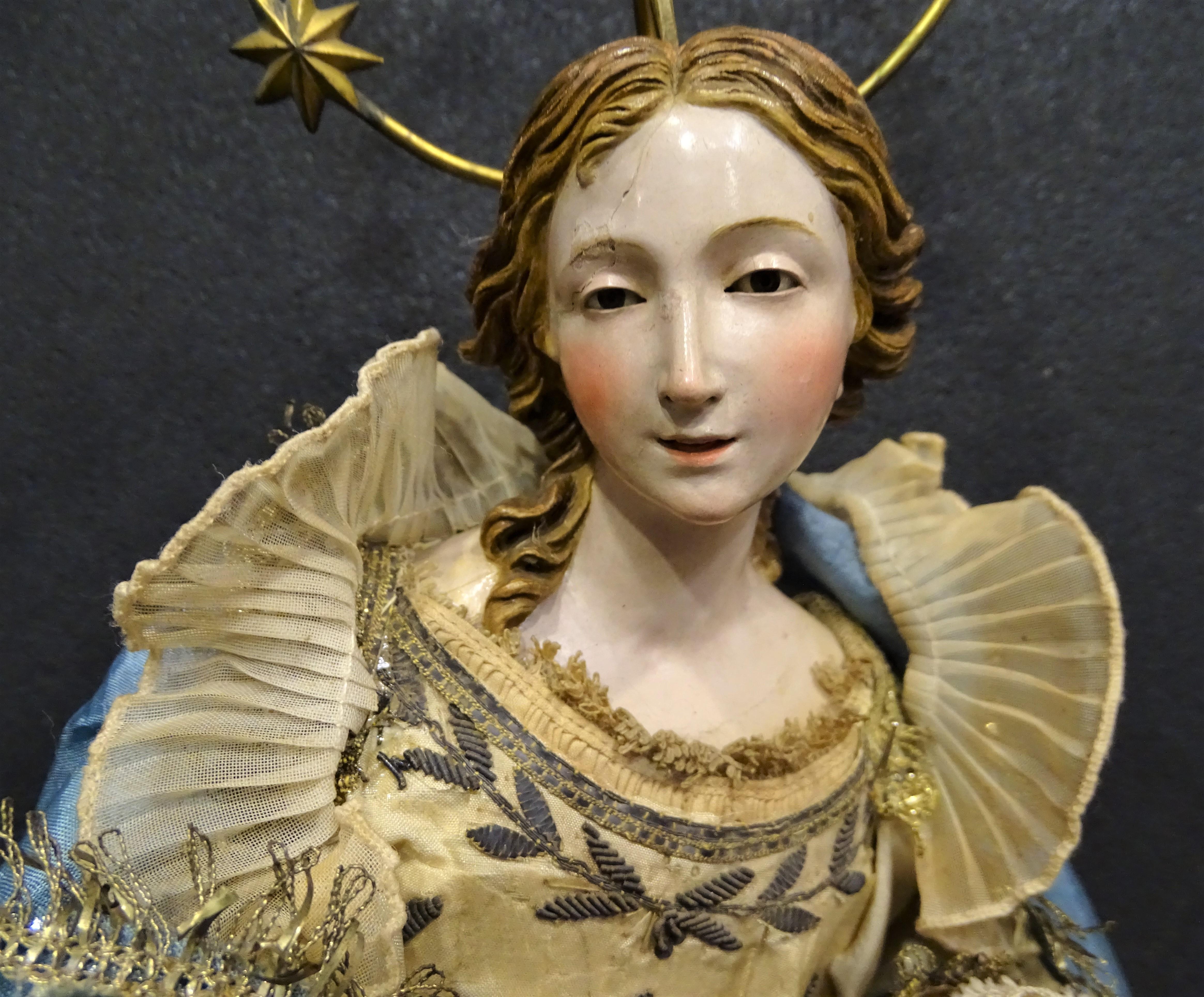 18th Century Italy Virgin Sculpture from a Nativity Scene In Good Condition In Valladolid, ES