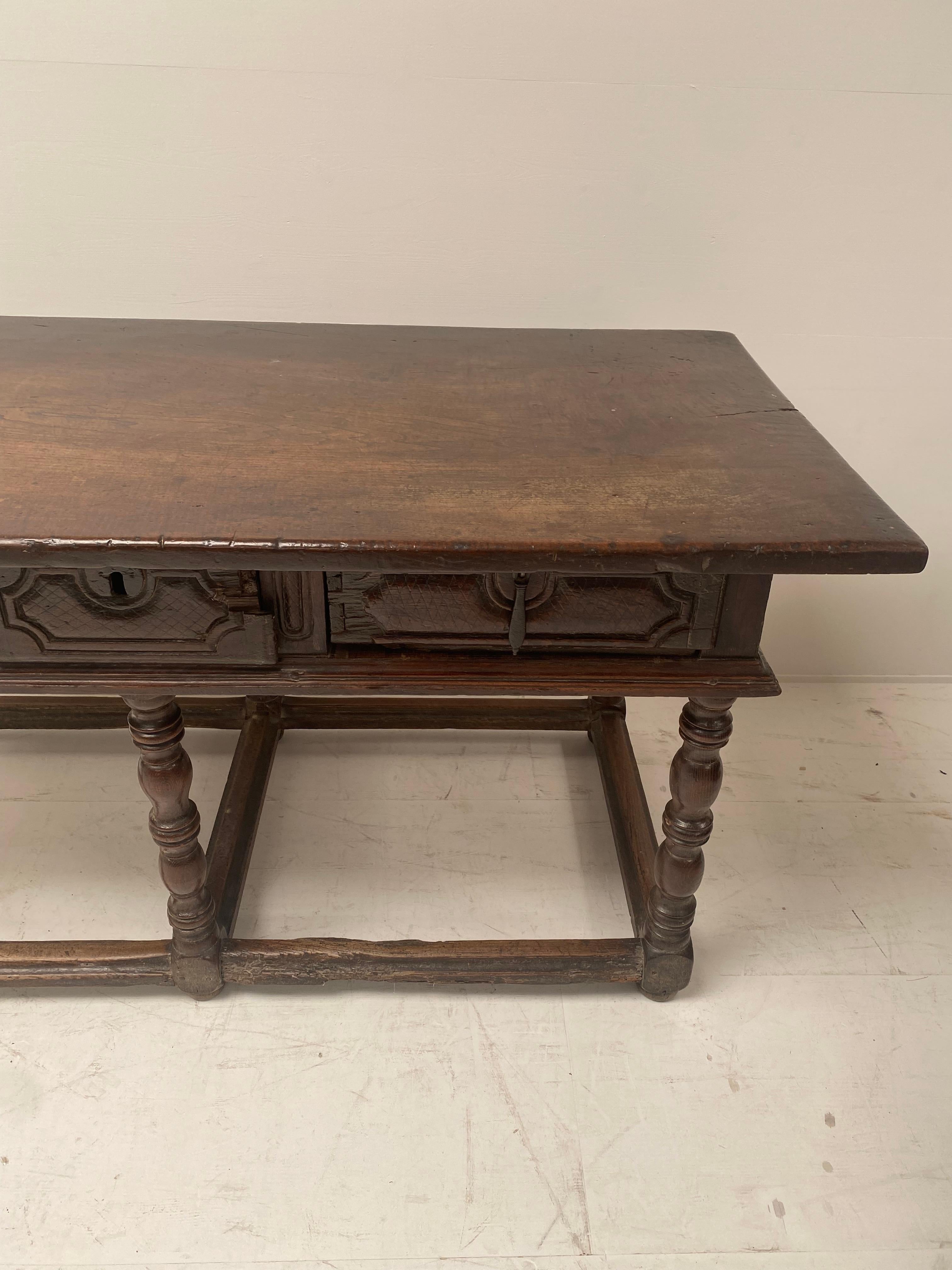 Polished Antique 18th Century Chestnut Spanish Table with 3 drawers For Sale