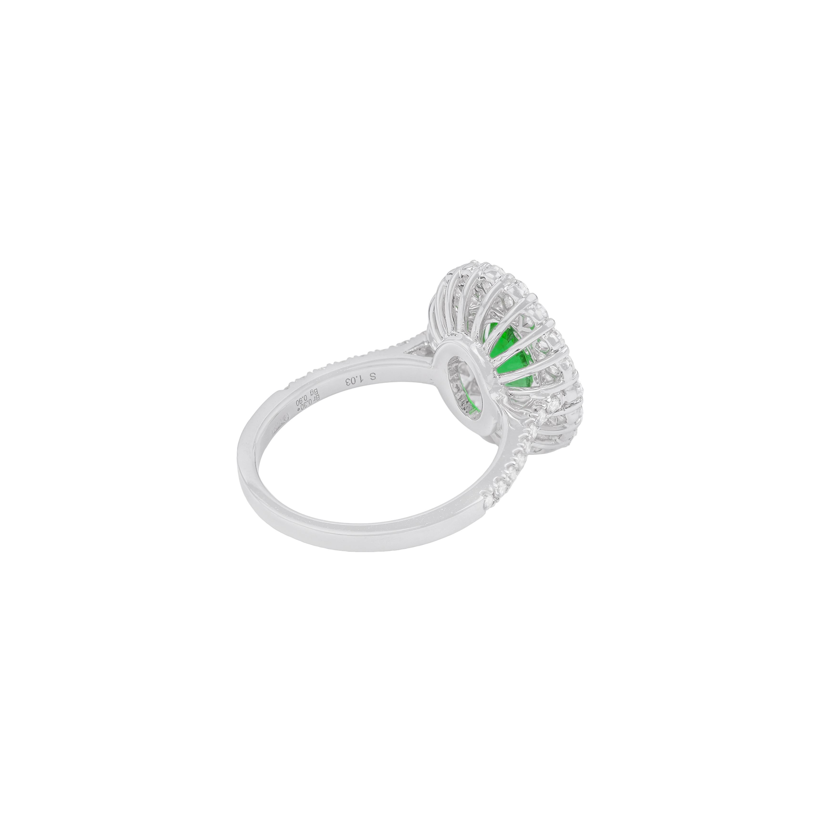 For Sale:  18 White Gold, Emerald and White Diamonds Ring 3