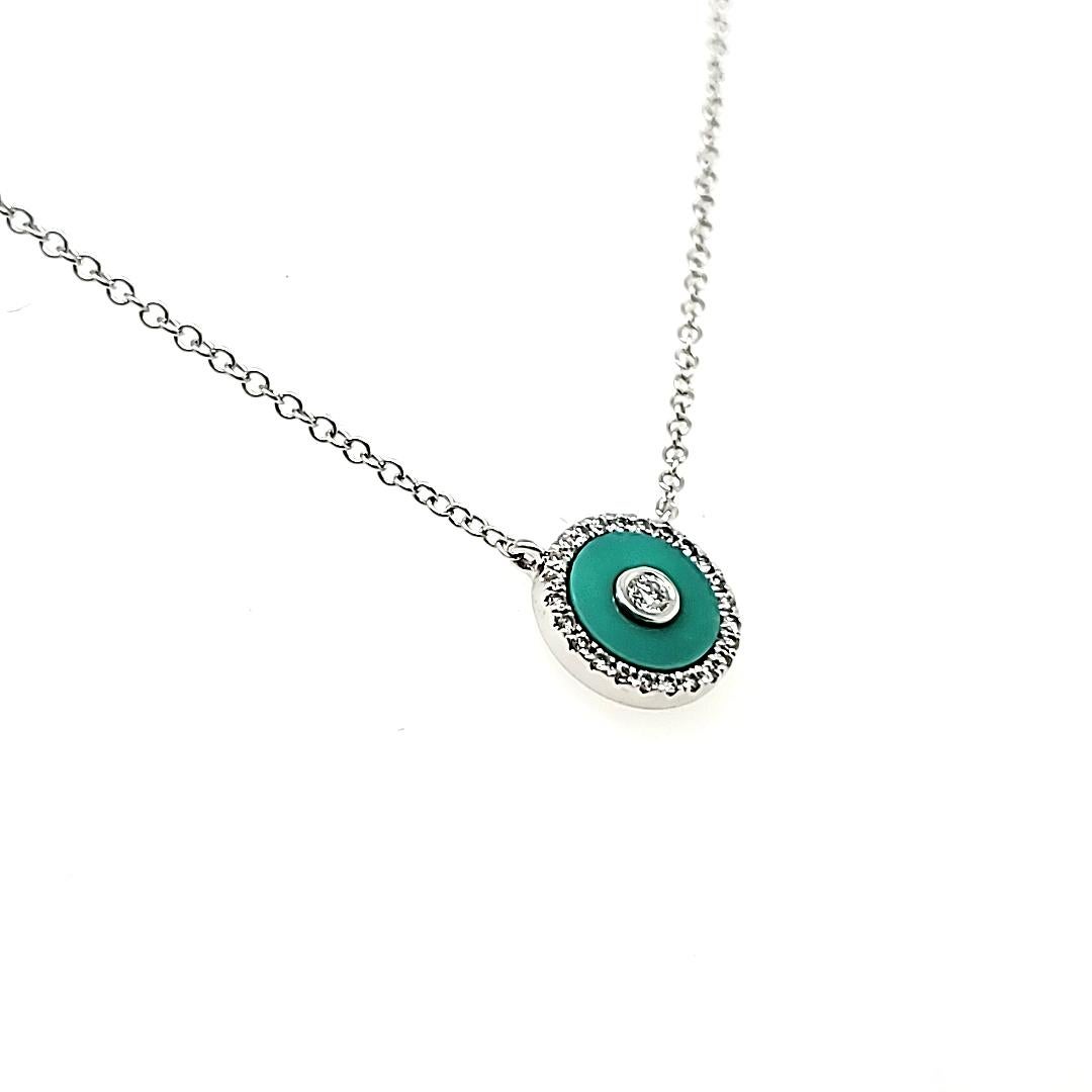 18 Collana in oro bianco con diamanti a castone e turchese da 0,47 carati In condizioni Nuovo in vendita a Hong Kong, HK