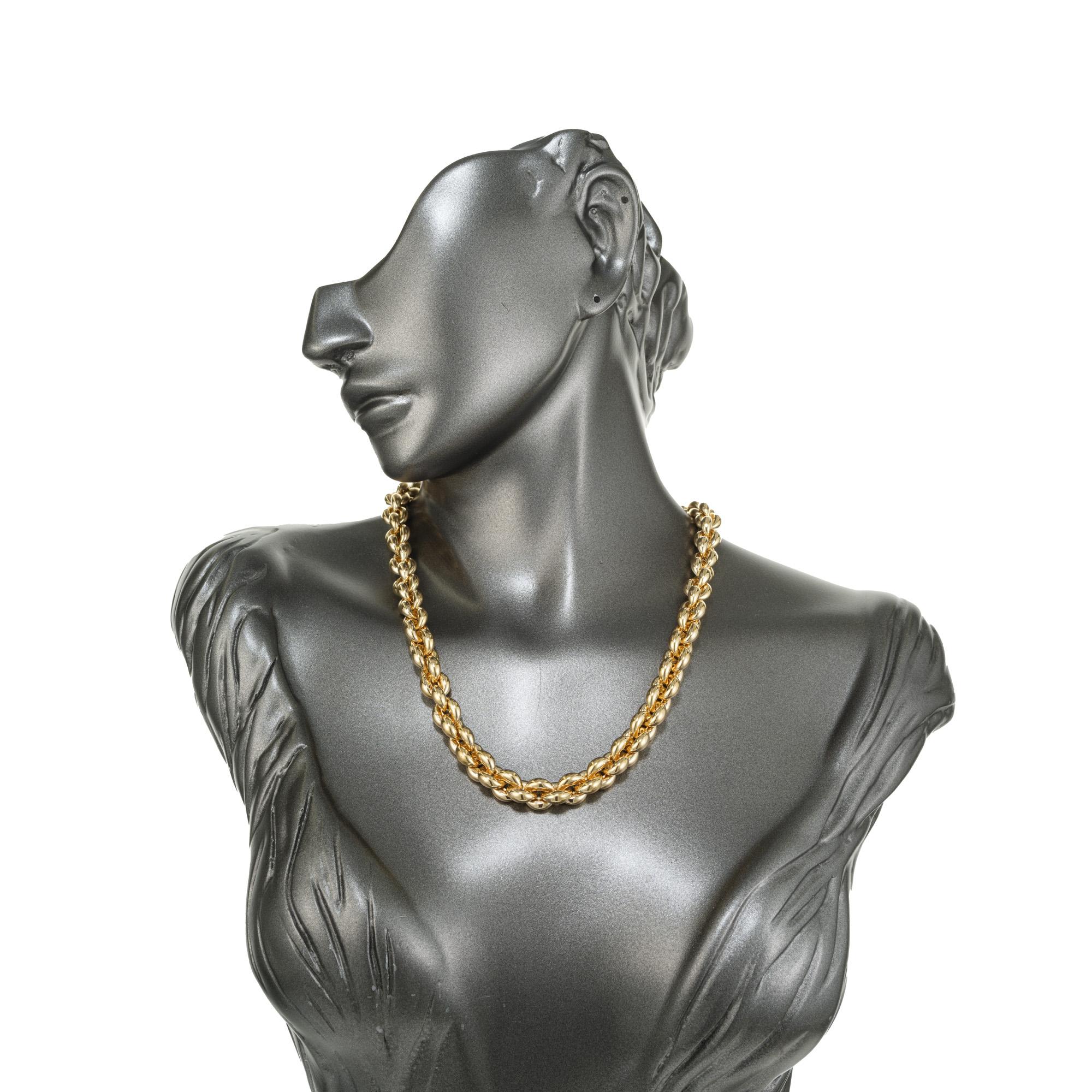 18 Yellow Gold 3 Dimensional Italian Chain Necklace  For Sale 3