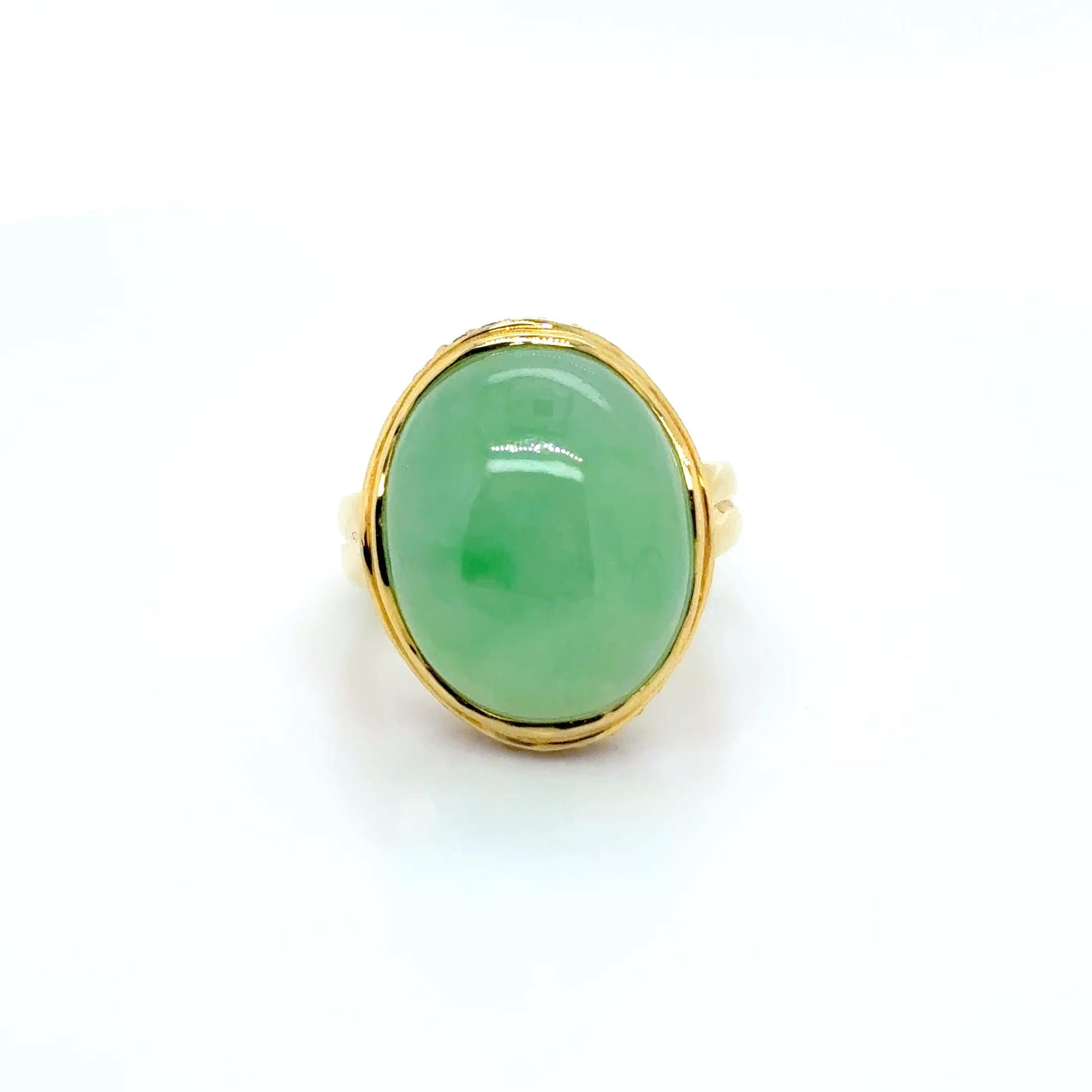 Grezzo Anello di fidanzamento in oro giallo 18, zaffiro di giada da 0,54 carati e diamante da 0,23 carati in vendita