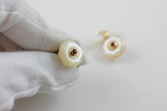 18 Yellow Gold Mother of Pearl Cabochon Rubies Cufflinks