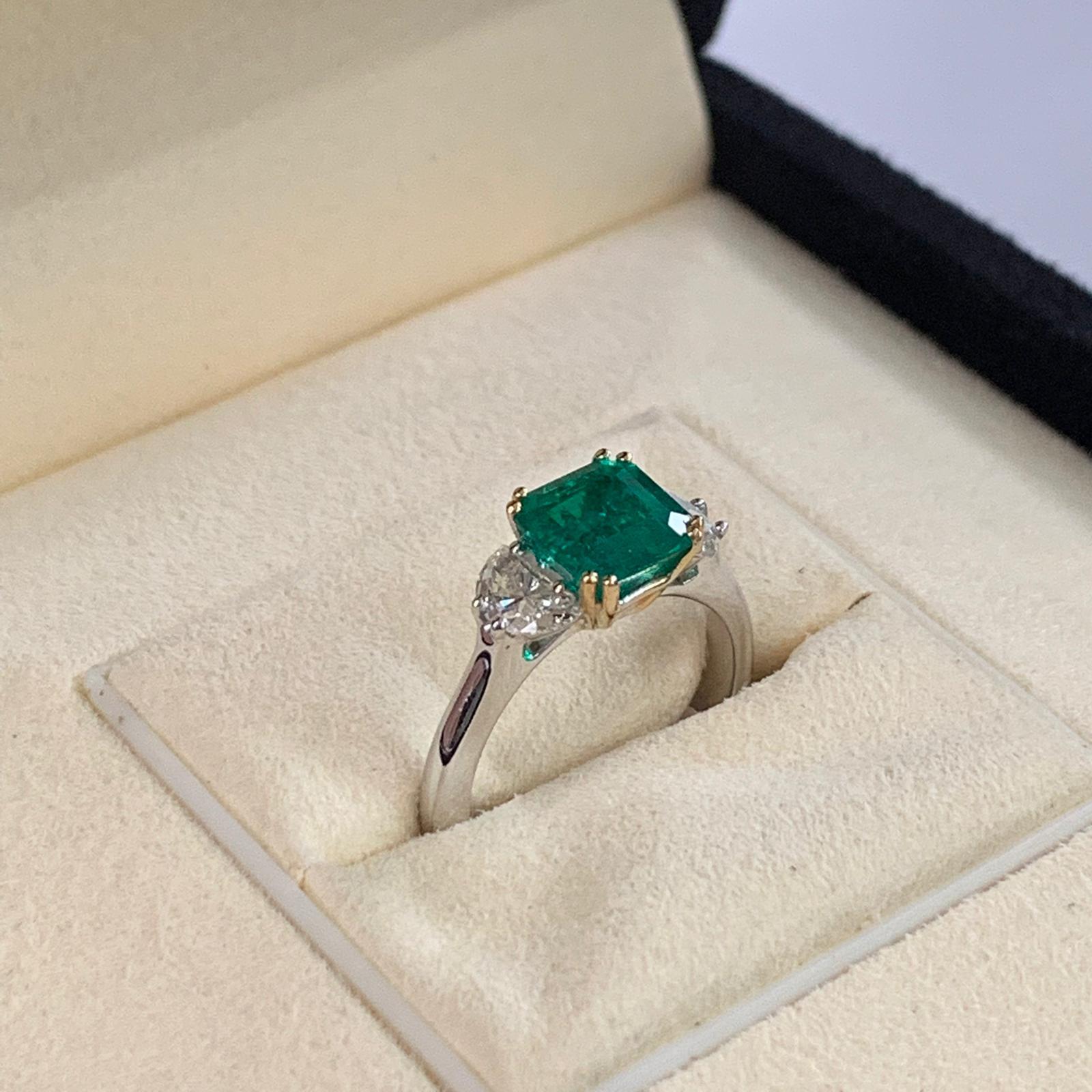 Emerald Cut 1.80 Carat Colombian Emerald and Diamond Ring White Gold 18 Karat