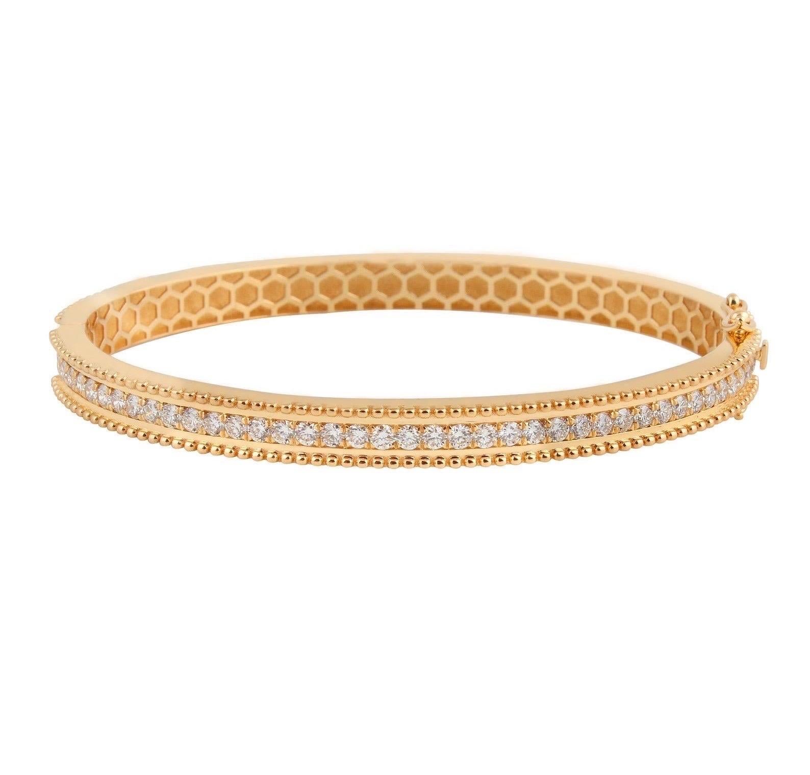 1,80 Karat Diamant 18 Karat Gold Armreif Armband (Kunsthandwerker*in) im Angebot