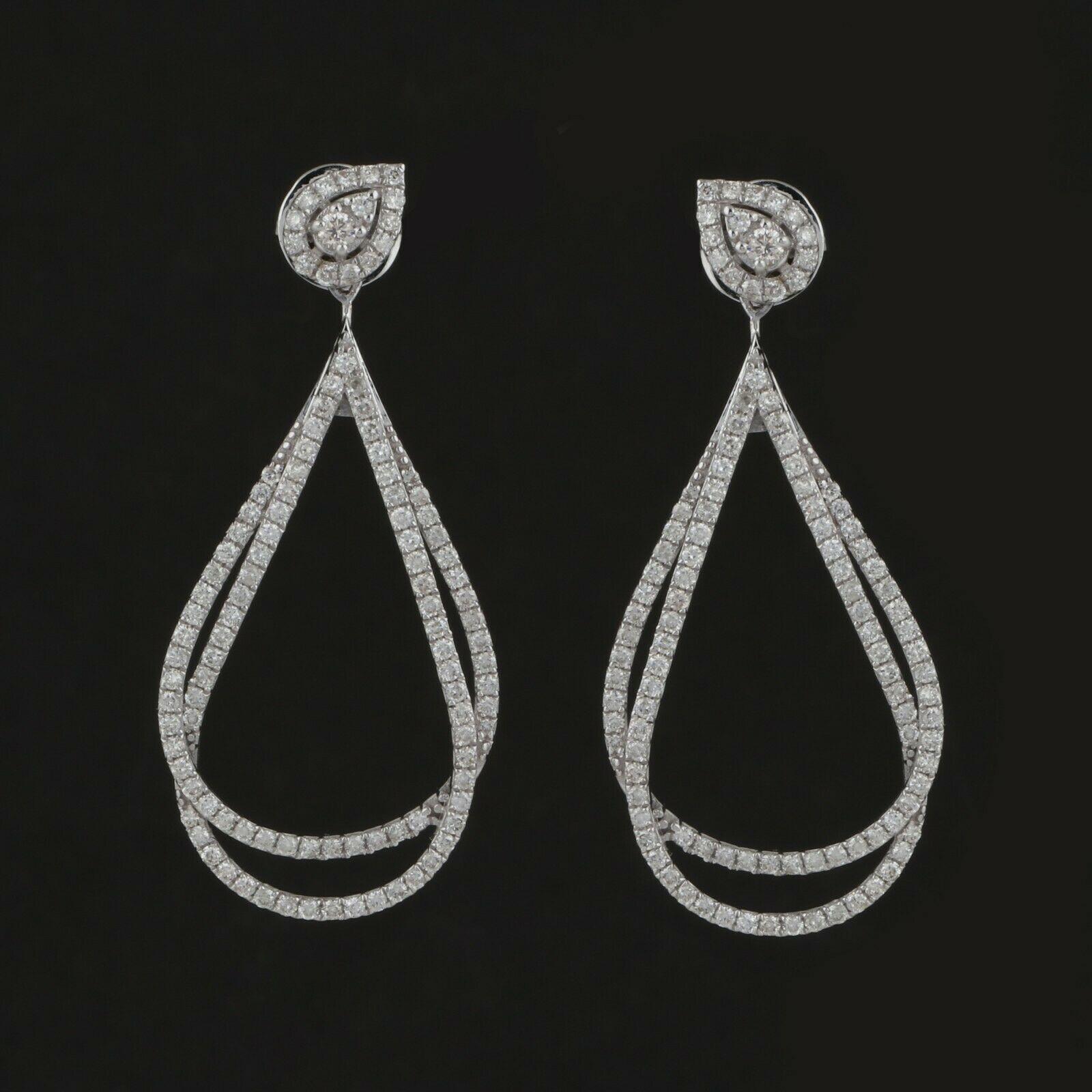 1,80 Karat Diamant-Ohrringe aus 18 Karat Gold mit Overlap-Ohrringen (Moderne) im Angebot