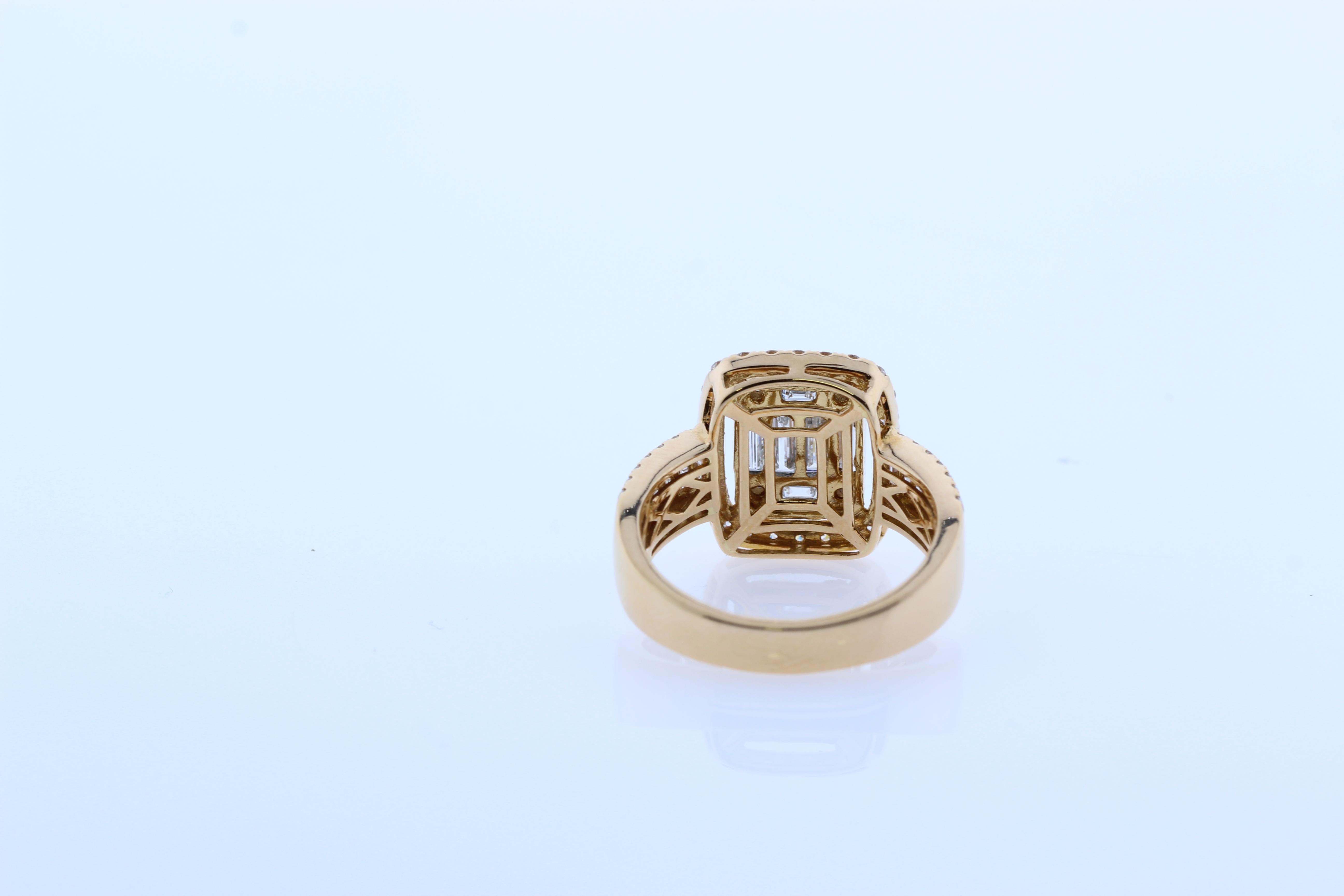 1.80 Carat Diamond Ring in 18 Karat Gold In New Condition For Sale In Bangkok, 10