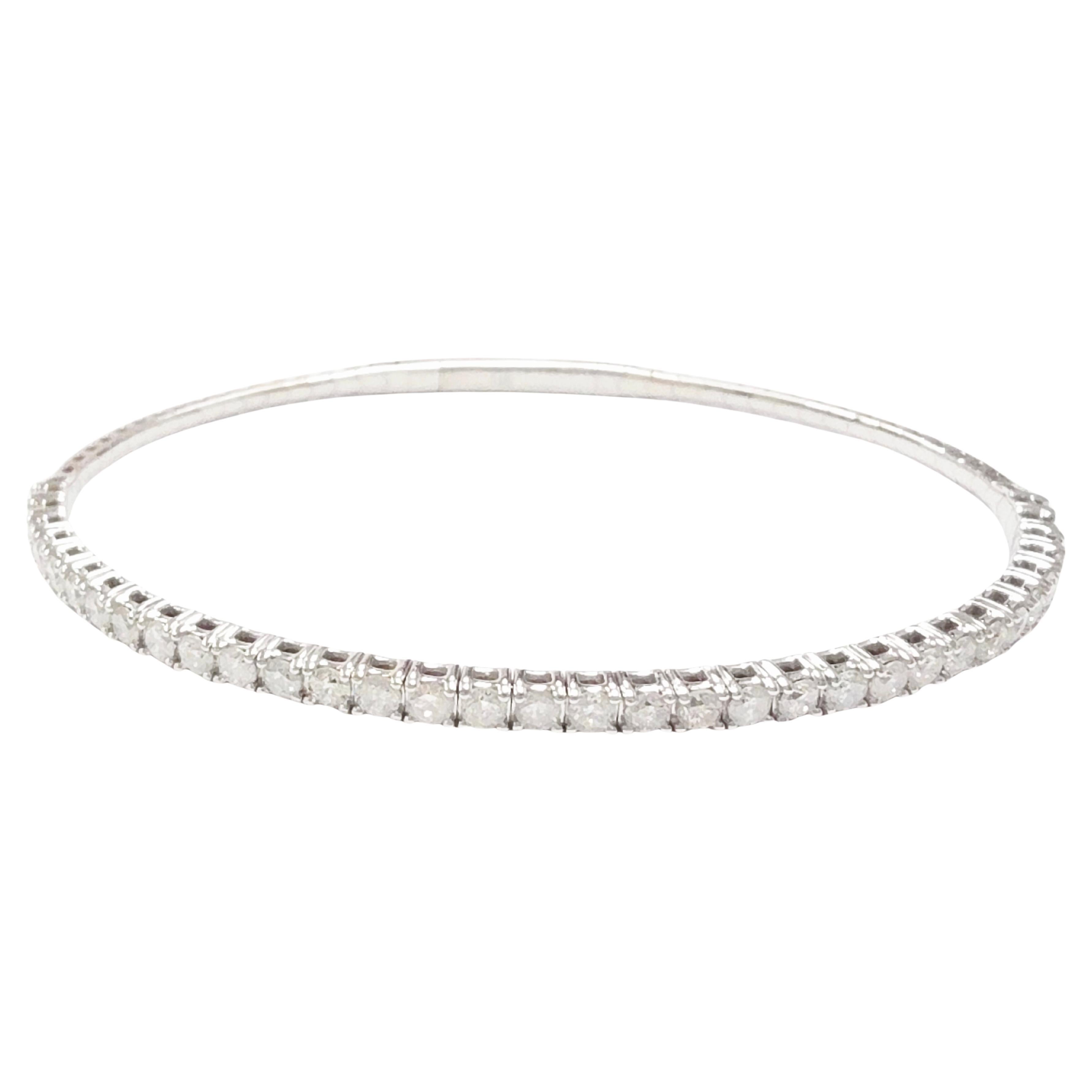 Bangle flessibile con diamante naturale da 1,80 carati in oro bianco 14 carati