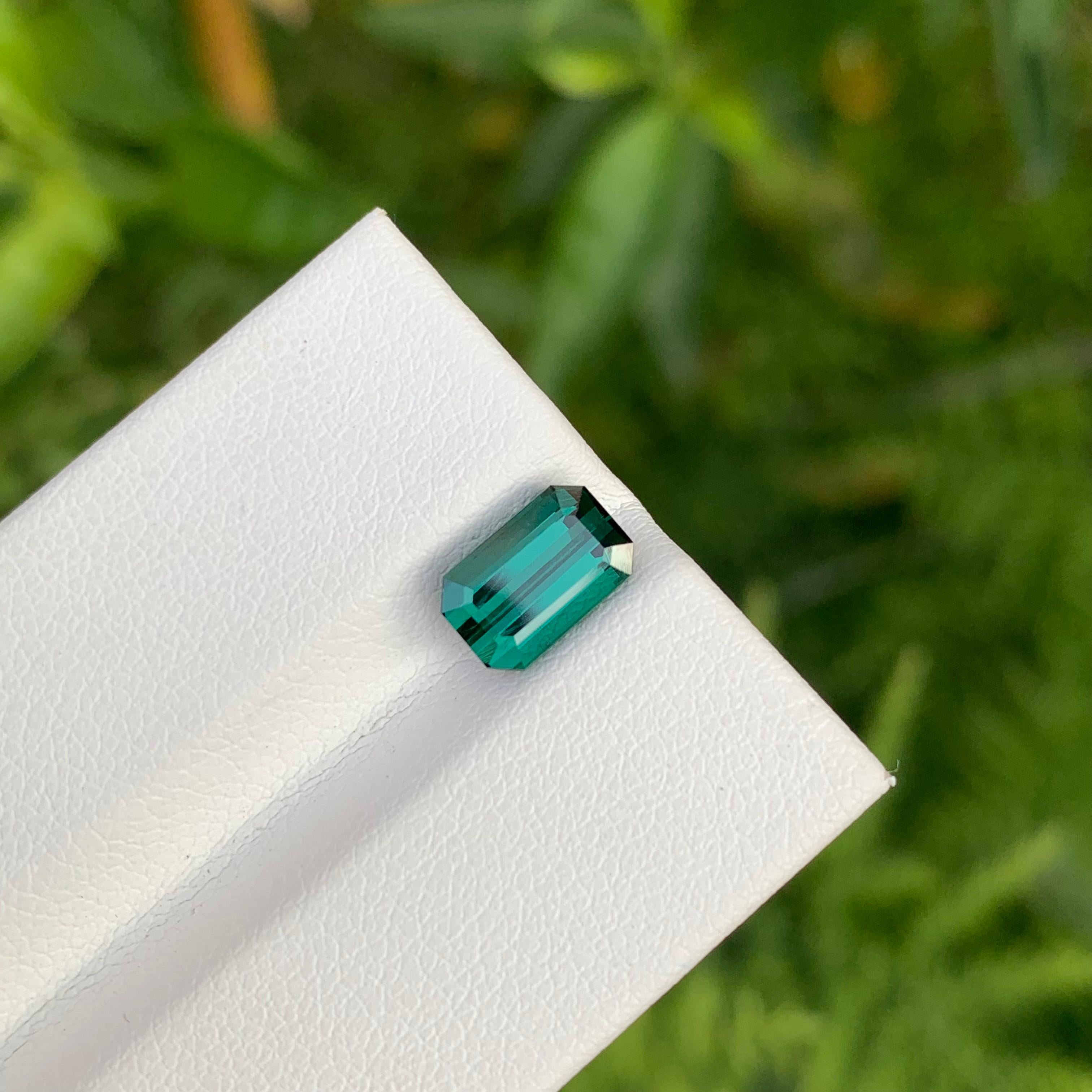 1,80 Karat natürlicher loser grüner Lagoon-Turmalin in Smaragdform für Ring im Angebot 3