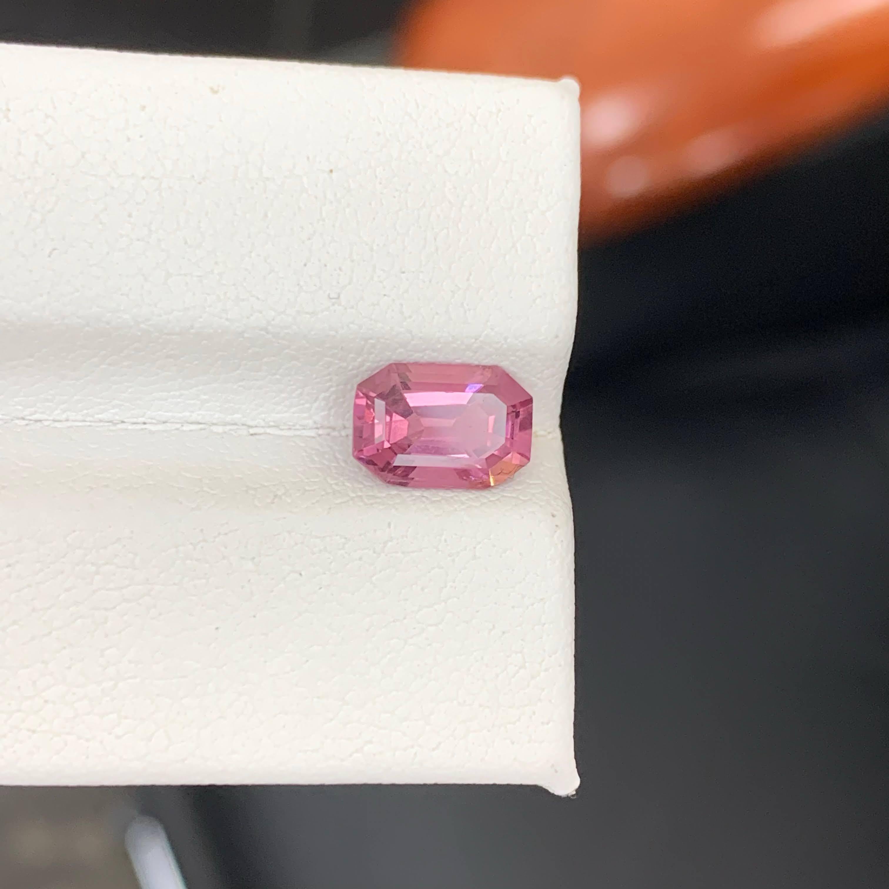 1,80 Karat natürlicher loser rosa Spinell Stein Smaragdschliff burmesischer Edelstein im Angebot 5