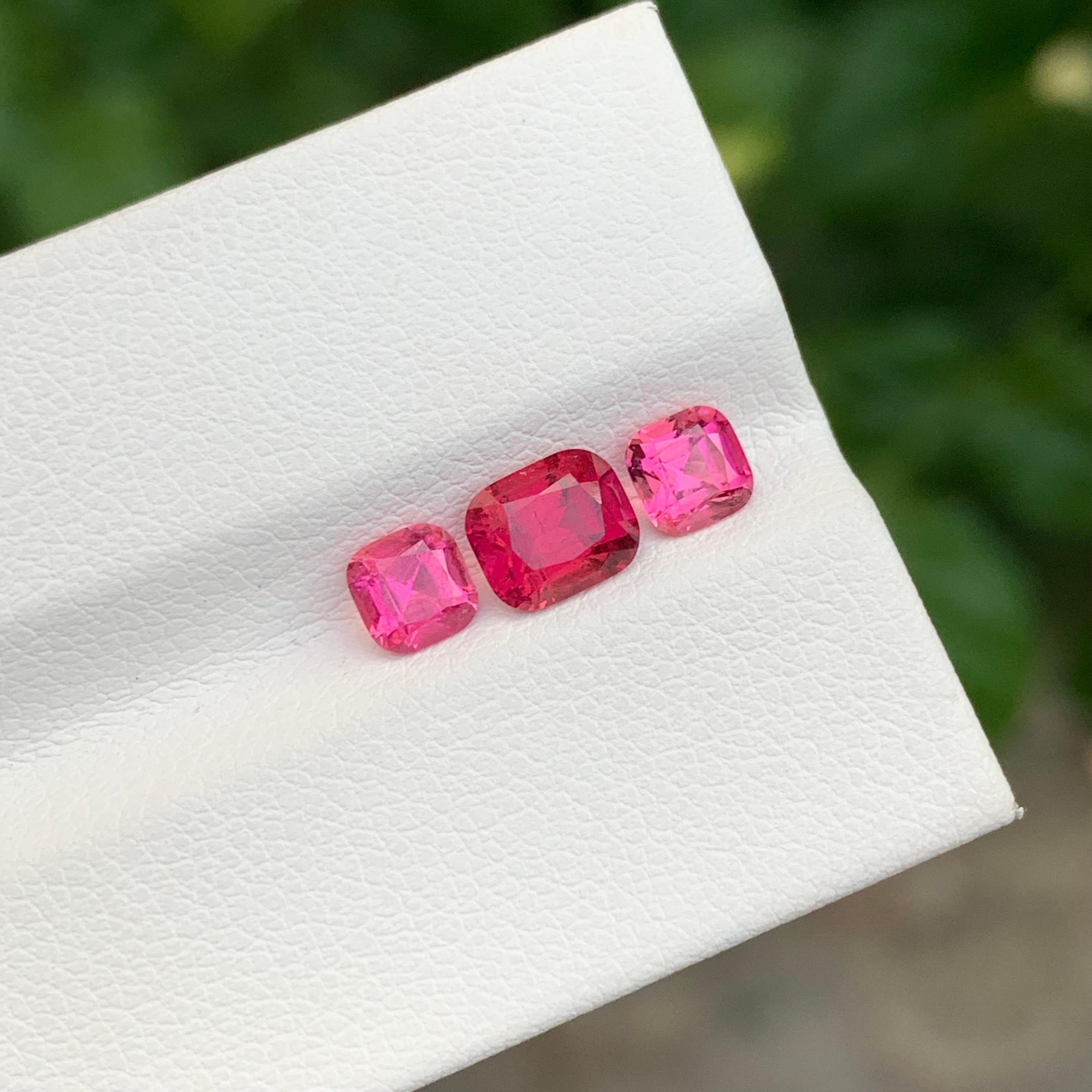 Ensemble de bijoux en forme de coussin en tourmaline rose naturelle non sertie de 1,80 carat en vente 5