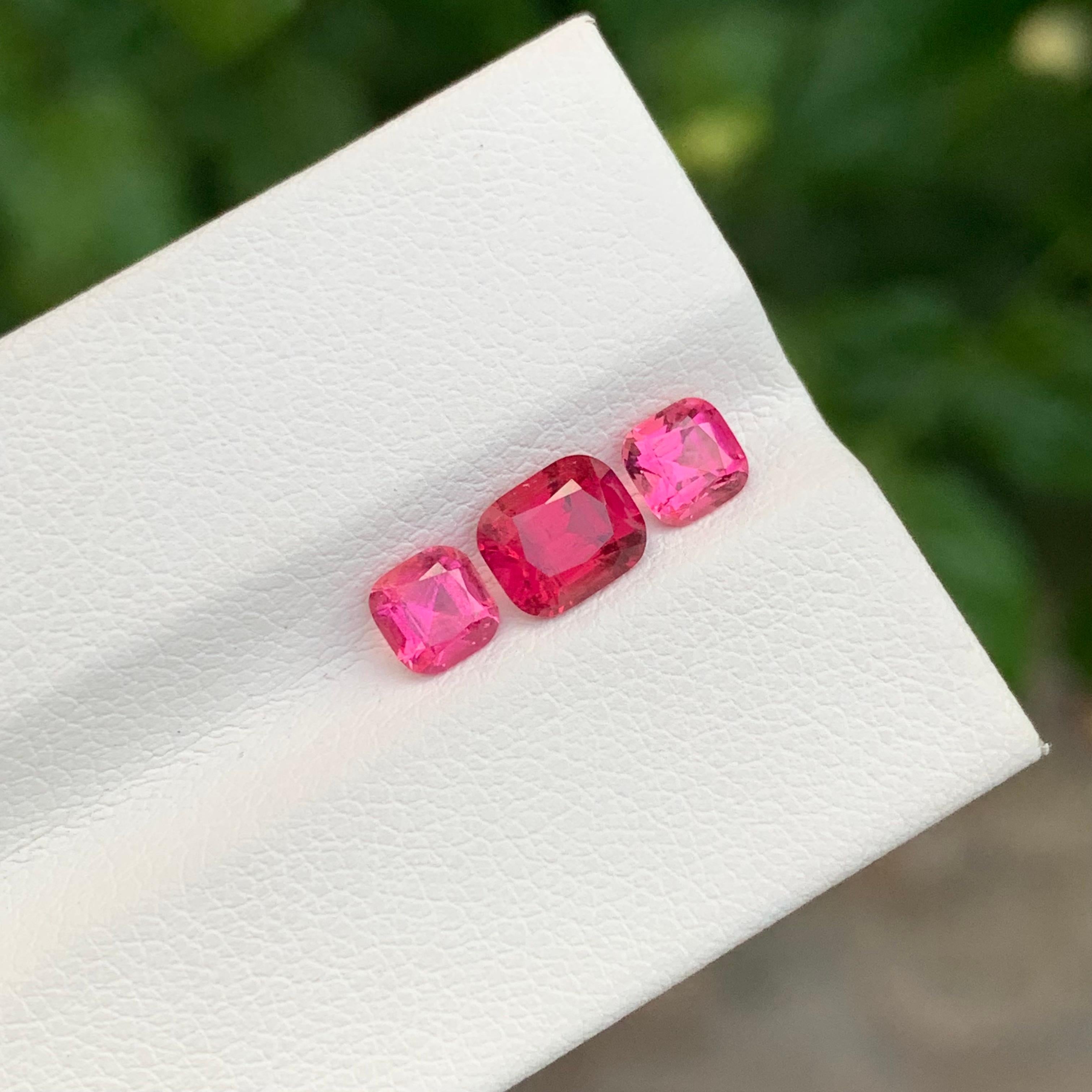 Ensemble de bijoux en forme de coussin en tourmaline rose naturelle non sertie de 1,80 carat en vente 6