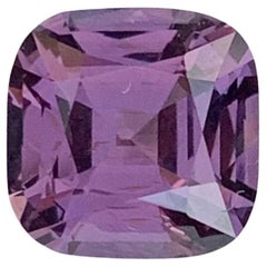 1.80 quilates de espinela púrpura natural suelta en forma de cojín
