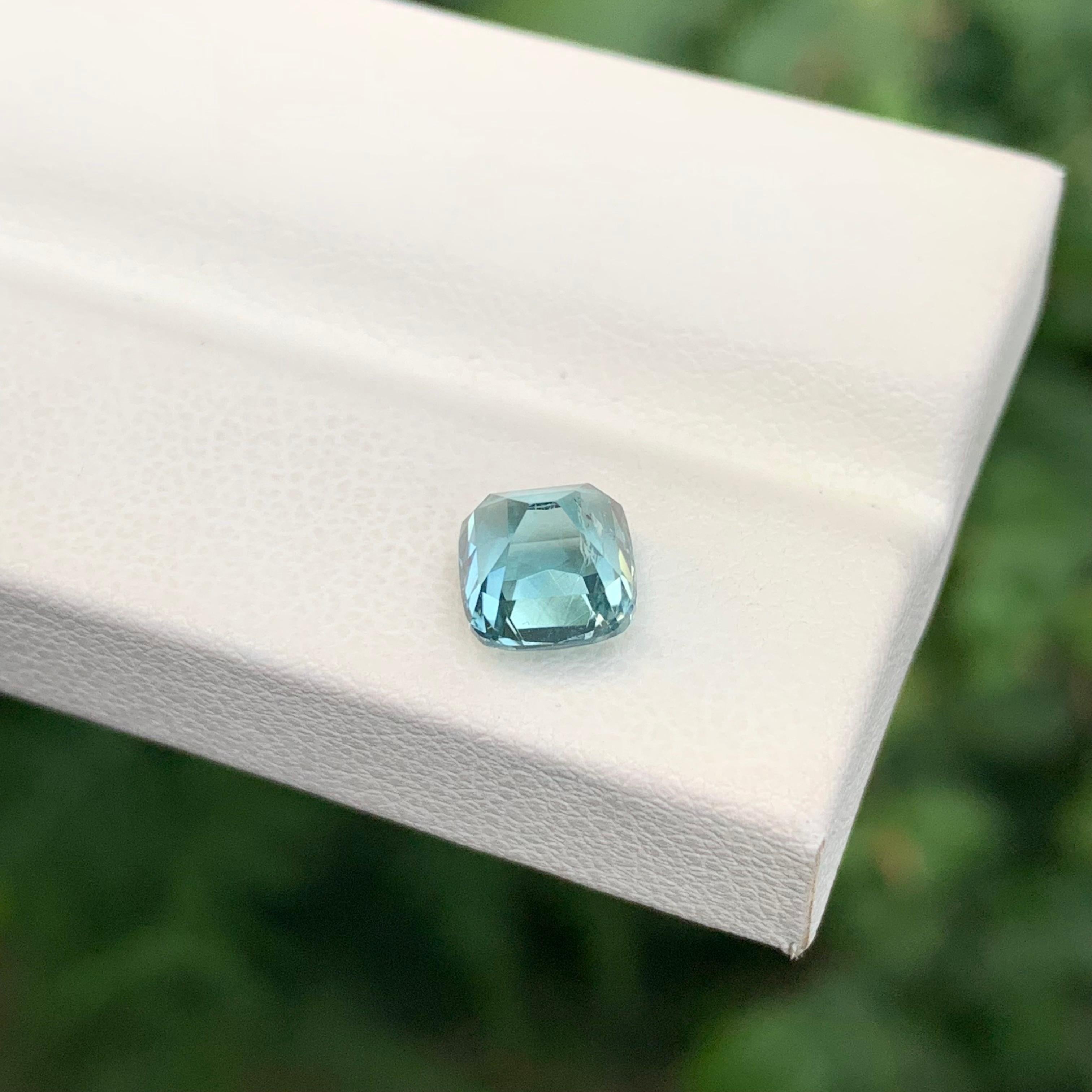 1.80 Carat Natural Loose Sea foam Tourmaline Gem en vente 1