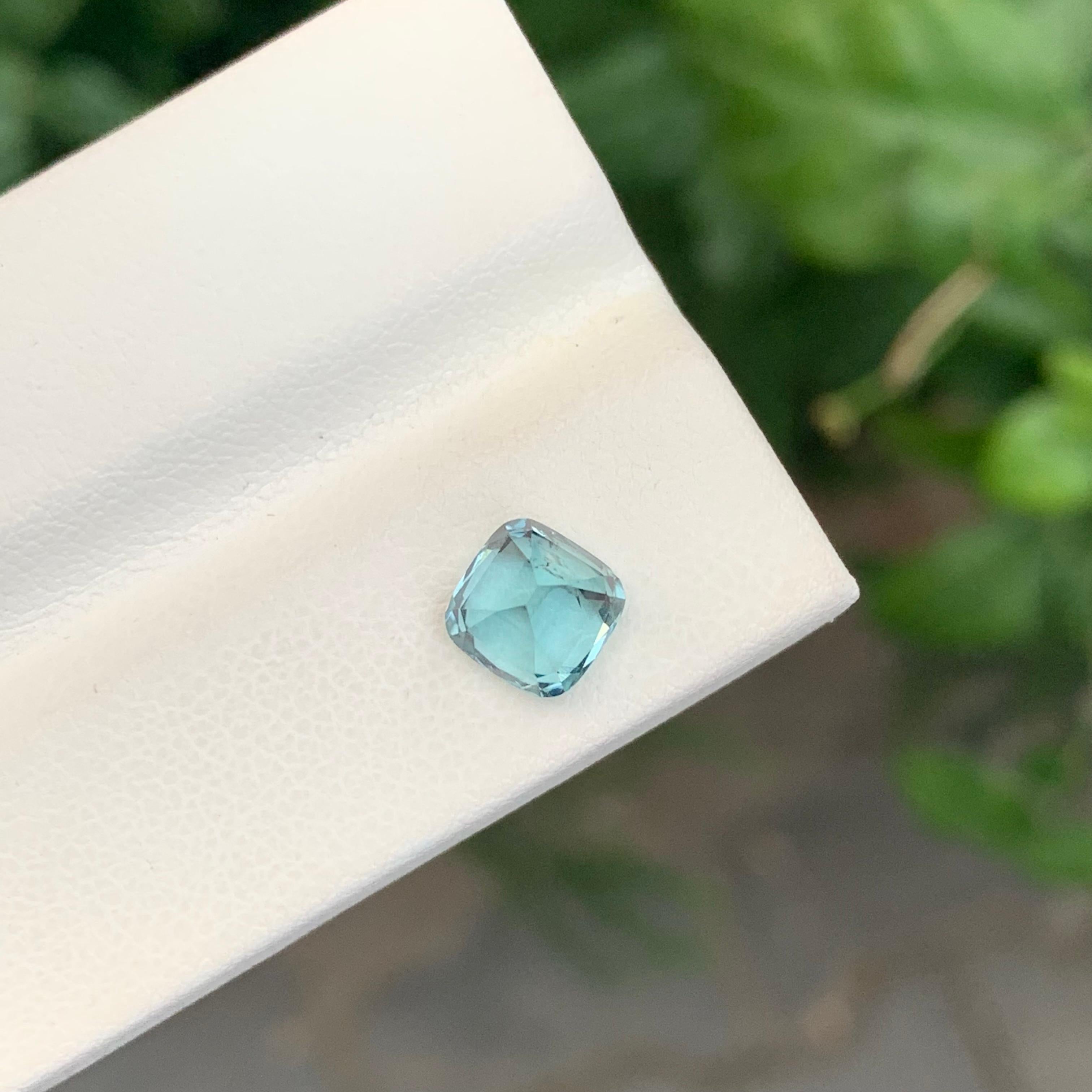 1.80 Carat Natural Loose Sea foam Tourmaline Gem en vente 2