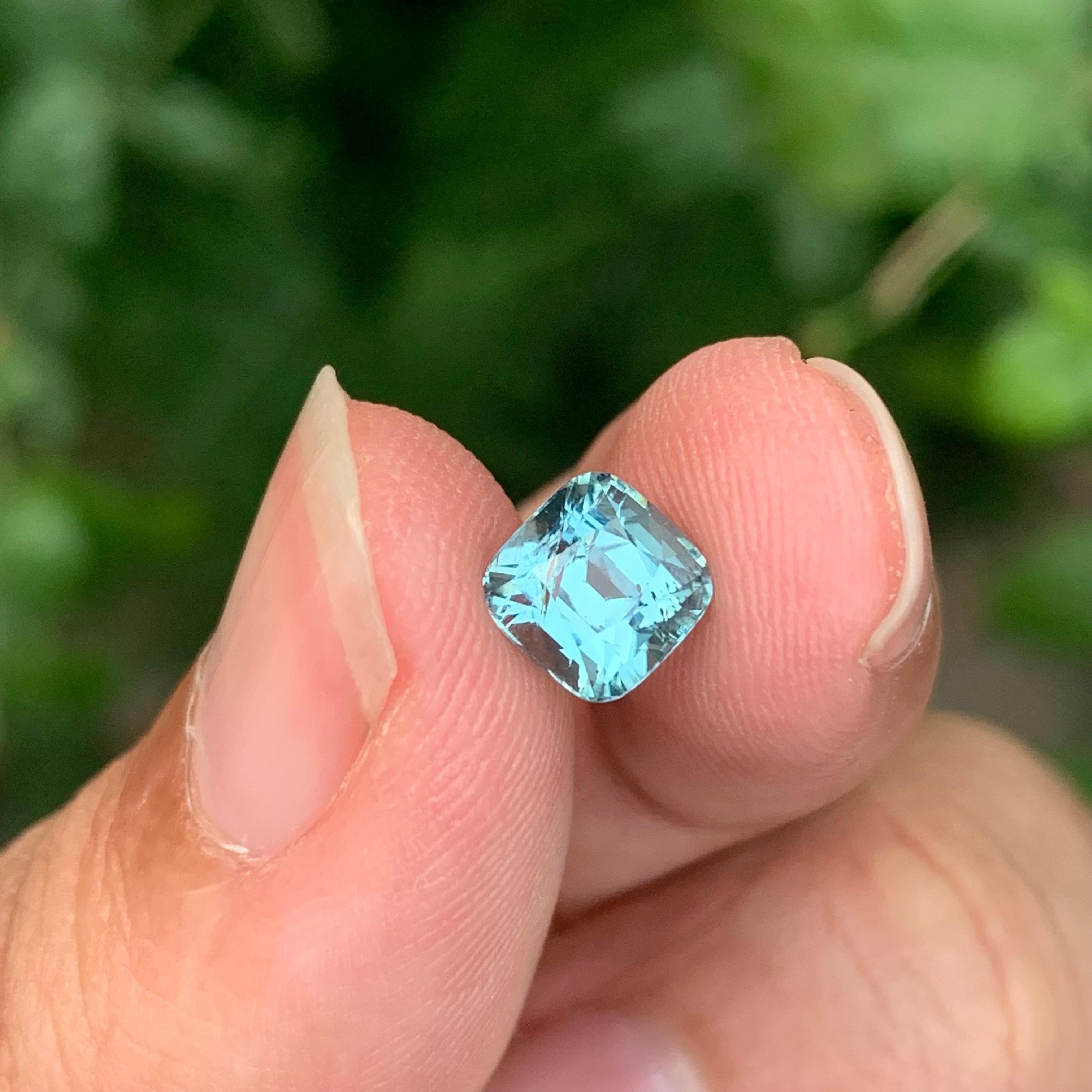 1.80 Carat Natural Loose Sea foam Tourmaline Gem en vente 3