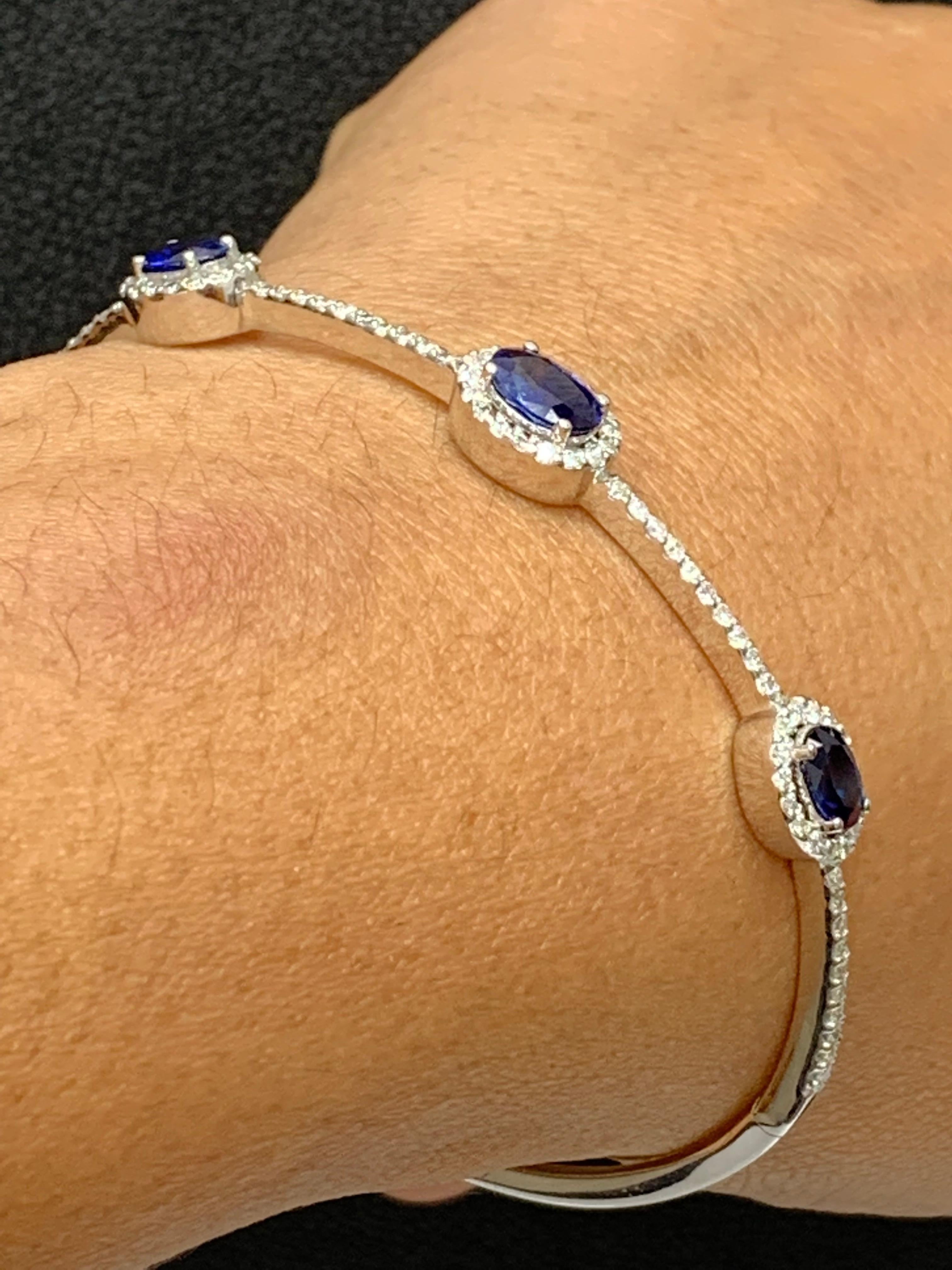 1.80 Carat Oval Cut Sapphire and Diamond Bangle Bracelet in 14K White Gold For Sale 4