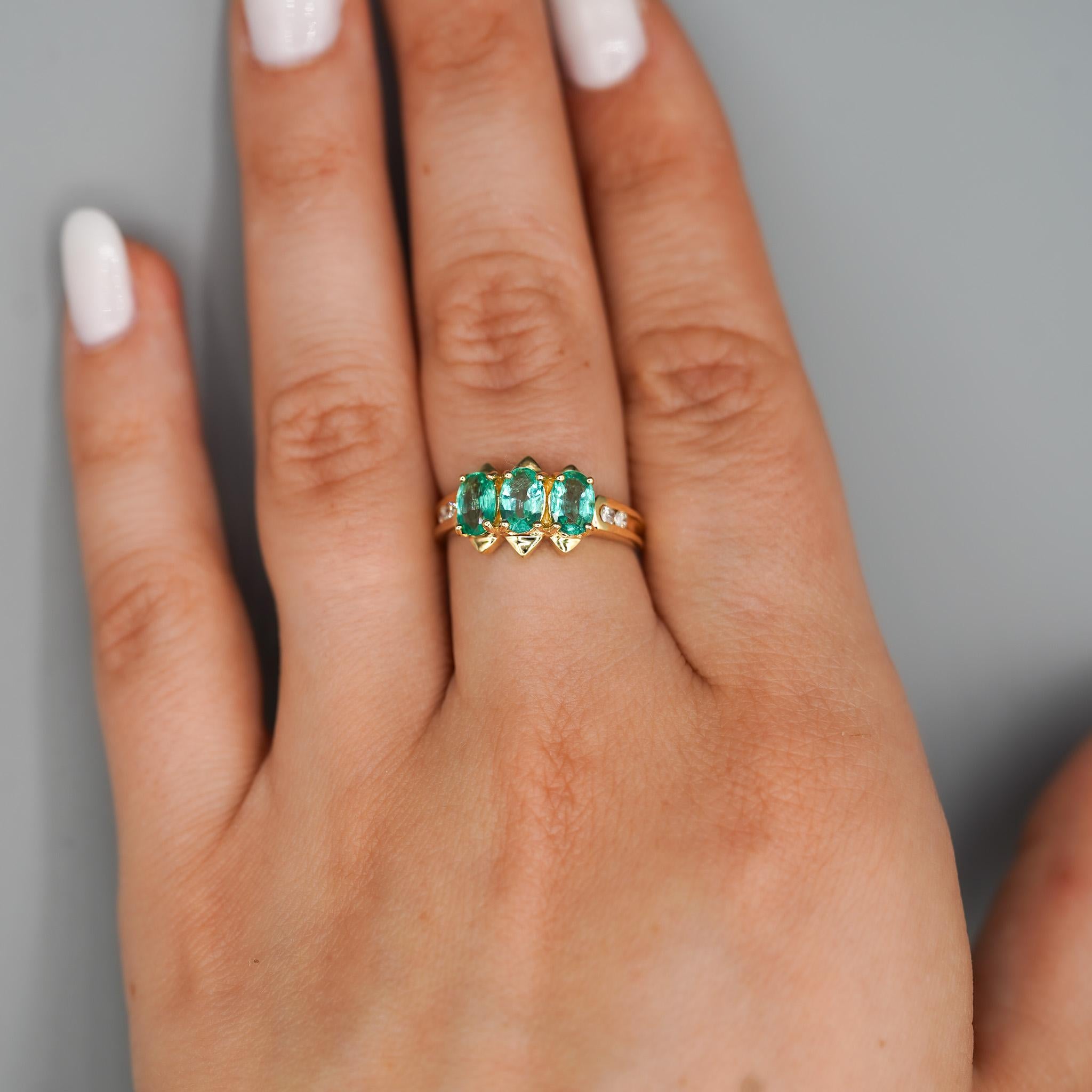 Oval Cut 1.80 Carat Oval Emerald 3 Stone Ring in 14K Gold For Sale