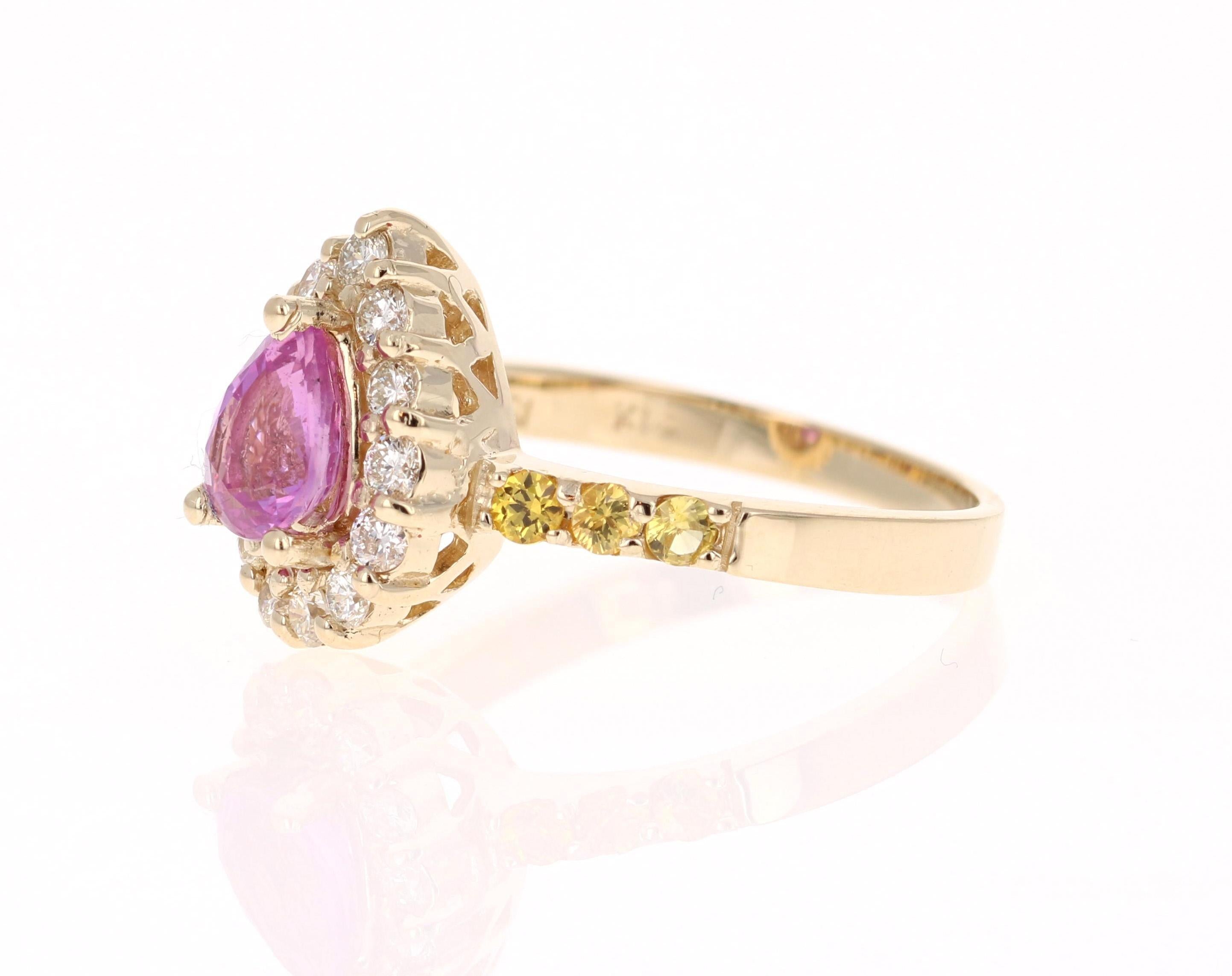 Contemporain Bague en or jaune 14 carats avec saphir rose, saphir jaune et diamant de 1,80 carat en vente