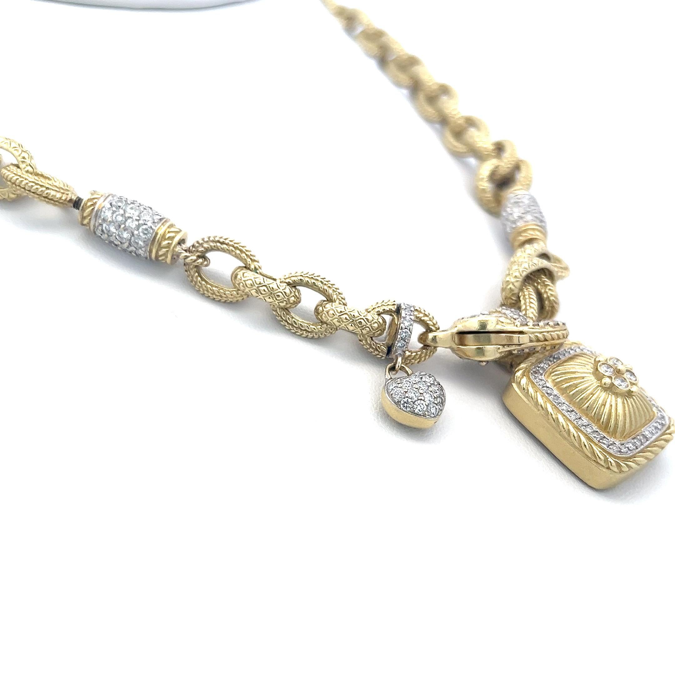 Taille émeraude Collier à breloques 18 carats avec diamants ronds brillants de 1,80 carat et citrine 12-16 mm en vente