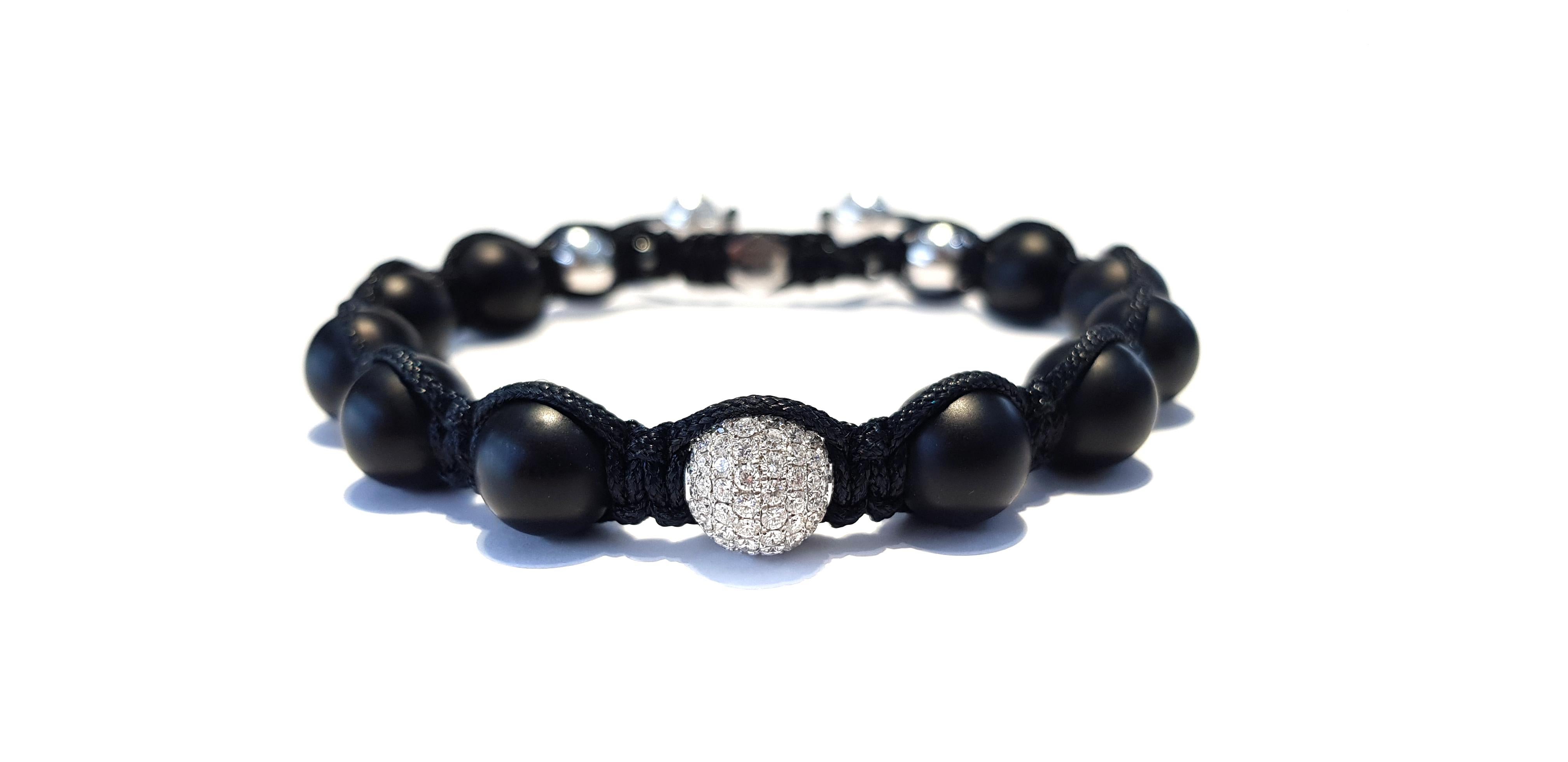 Bracelet de perles pour hommes en or 18 carats avec agate noire et diamants blancs ronds de 1,80 carat  Neuf - En vente à London, GB