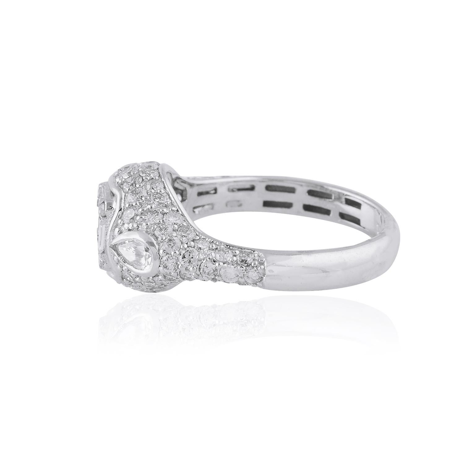 For Sale:  1.80 Carat SI Clarity HI Color Baguette Diamond Ring 18 Karat White Gold Jewelry 4