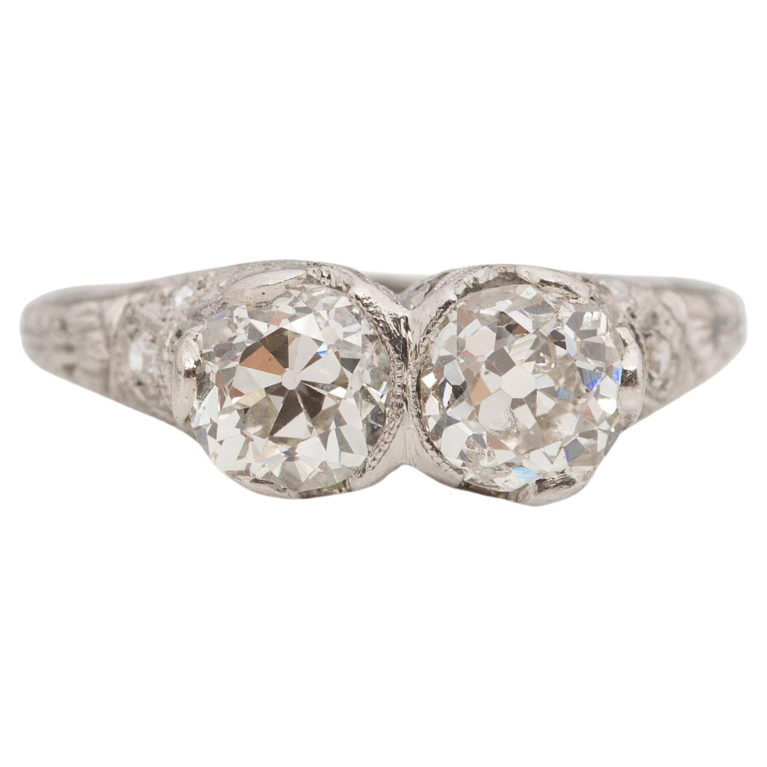 1.80 Karat Gesamtgewicht Art Deco Diamant Platin Verlobungsring im Angebot