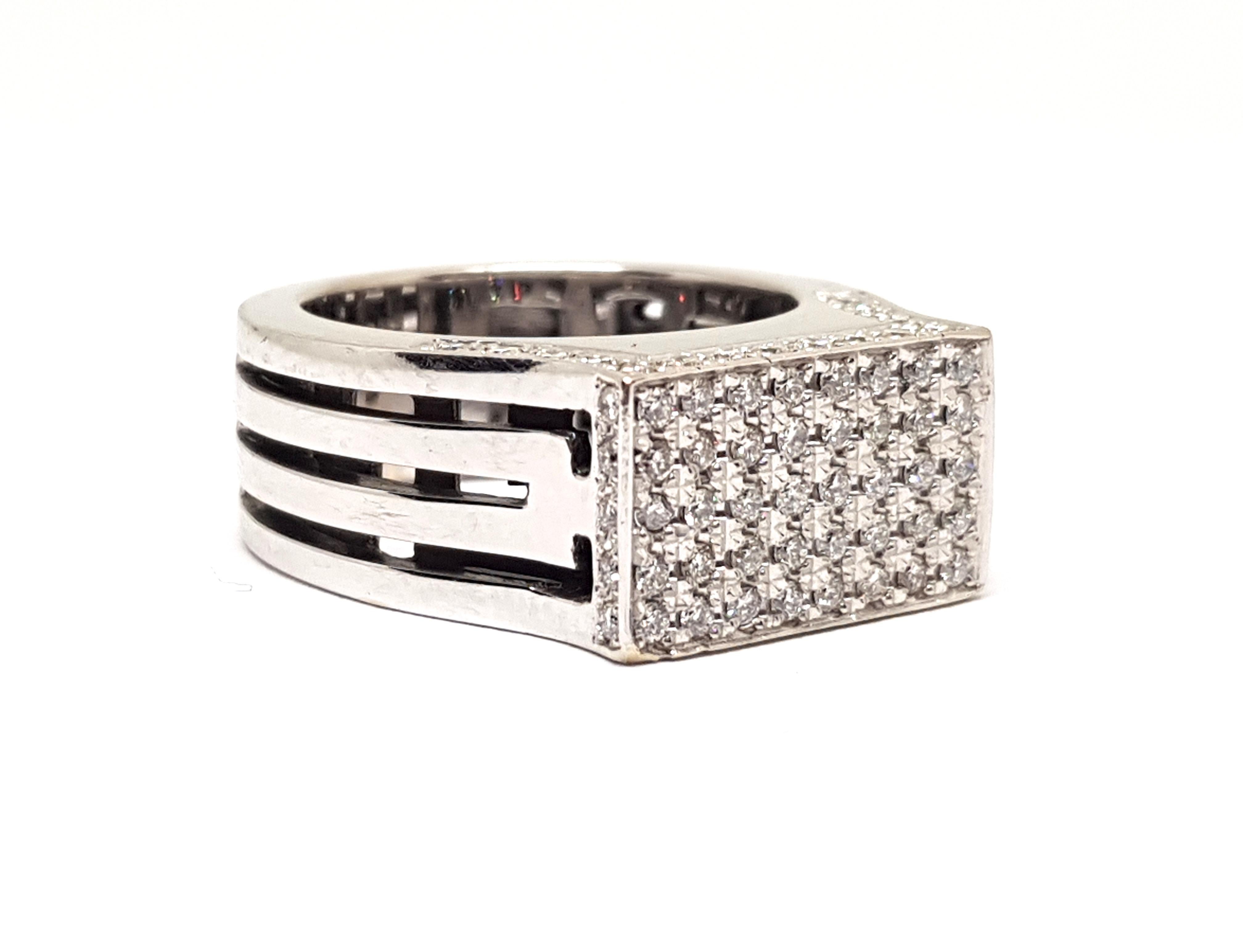 Contemporary 1.80 Carat White Gold Diamond Cocktail Ring For Sale