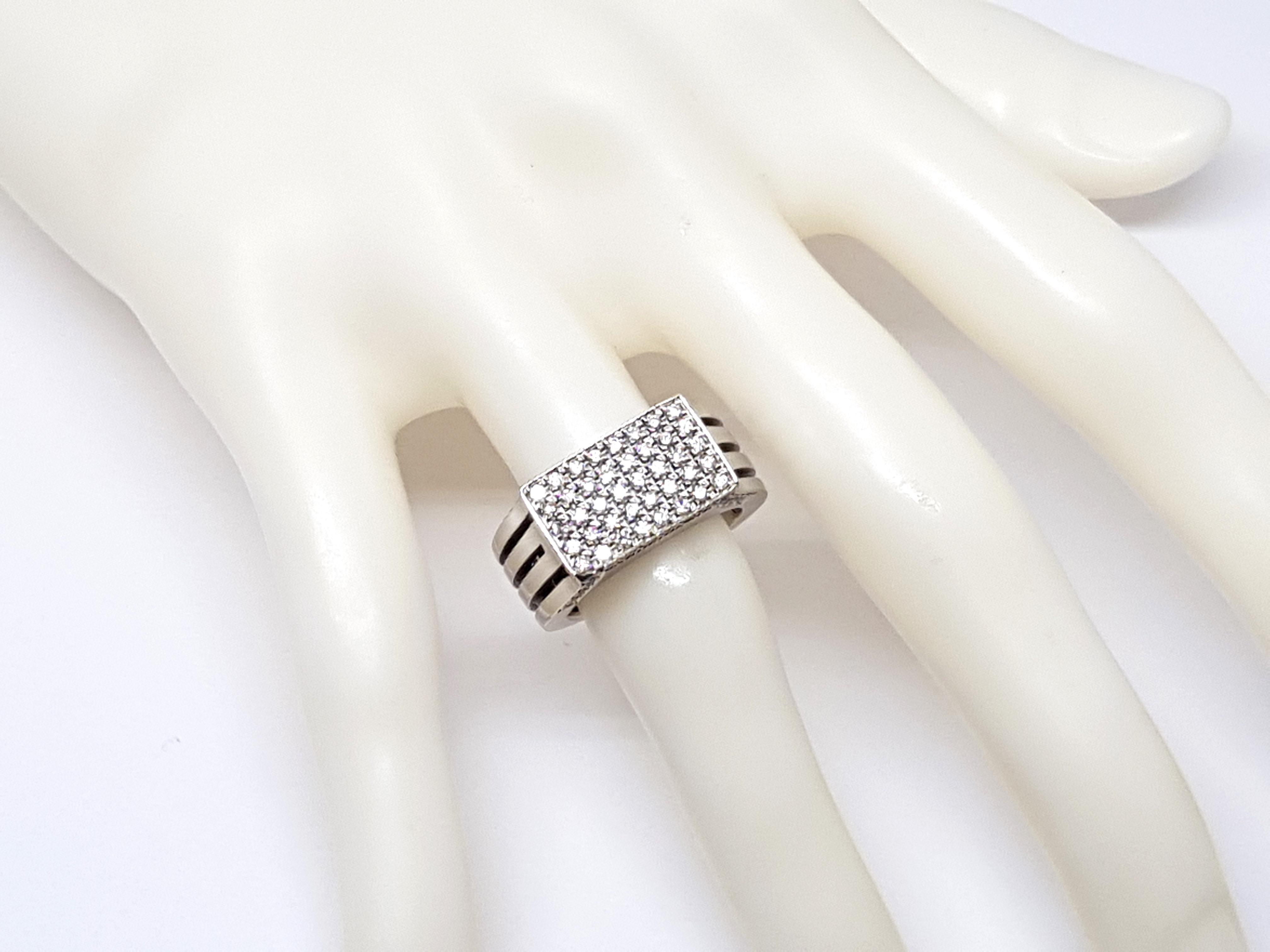 1.80 Carat White Gold Diamond Cocktail Ring For Sale 1