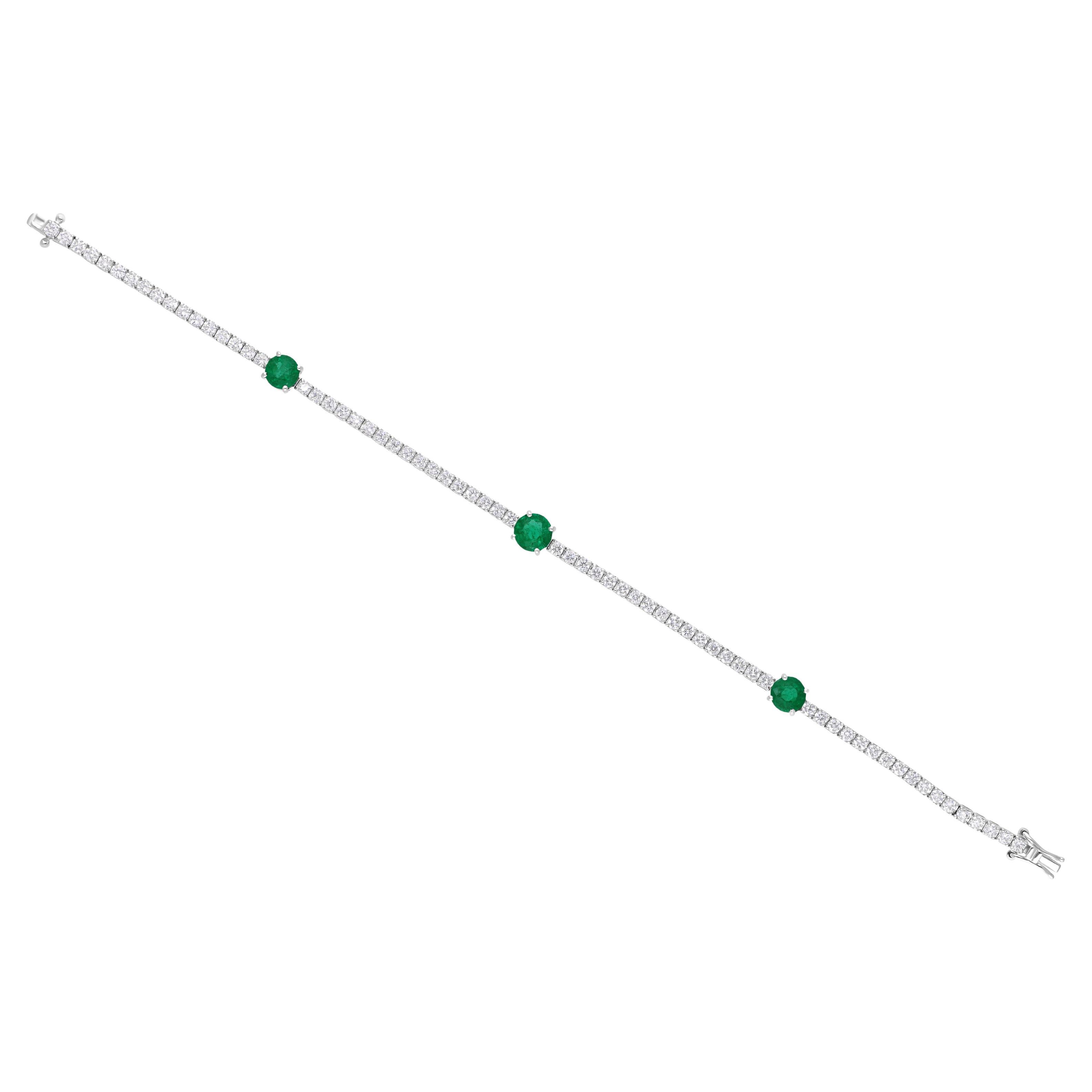 1.80 Carat Zambian Emerald Bracelet 2.37 Carat SI/H Diamond 18 Karat White Gold