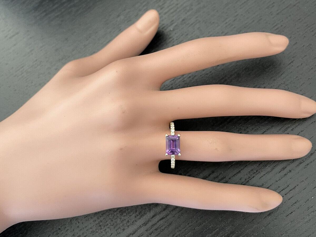 1.80 Carats Natural Amethyst and Diamond 14K Solid Yellow Gold Ring For Sale 1