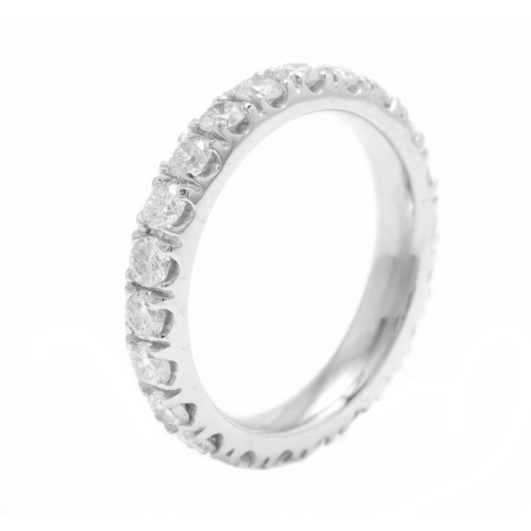 1.80 Carats Natural Diamond 950 Platinum Eternity Ring

Total Natural Round Cut Diamonds Weight: Approx. 1.80 Carats (color G-H / Clarity SI1-SI2)

The width of the ring is: 3.2mm

Ring size: 7 (not sizable)

Item total weight: 7.5