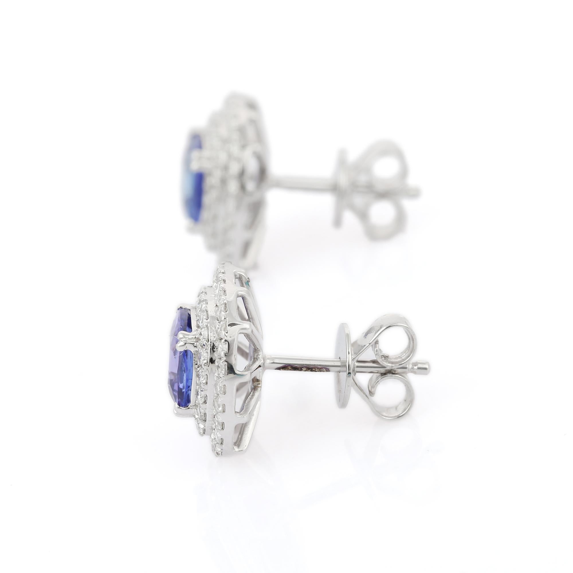 Modern 1.80 Carats Natural Tanzanite and Diamond Stud Earrings in 18K White Gold For Sale