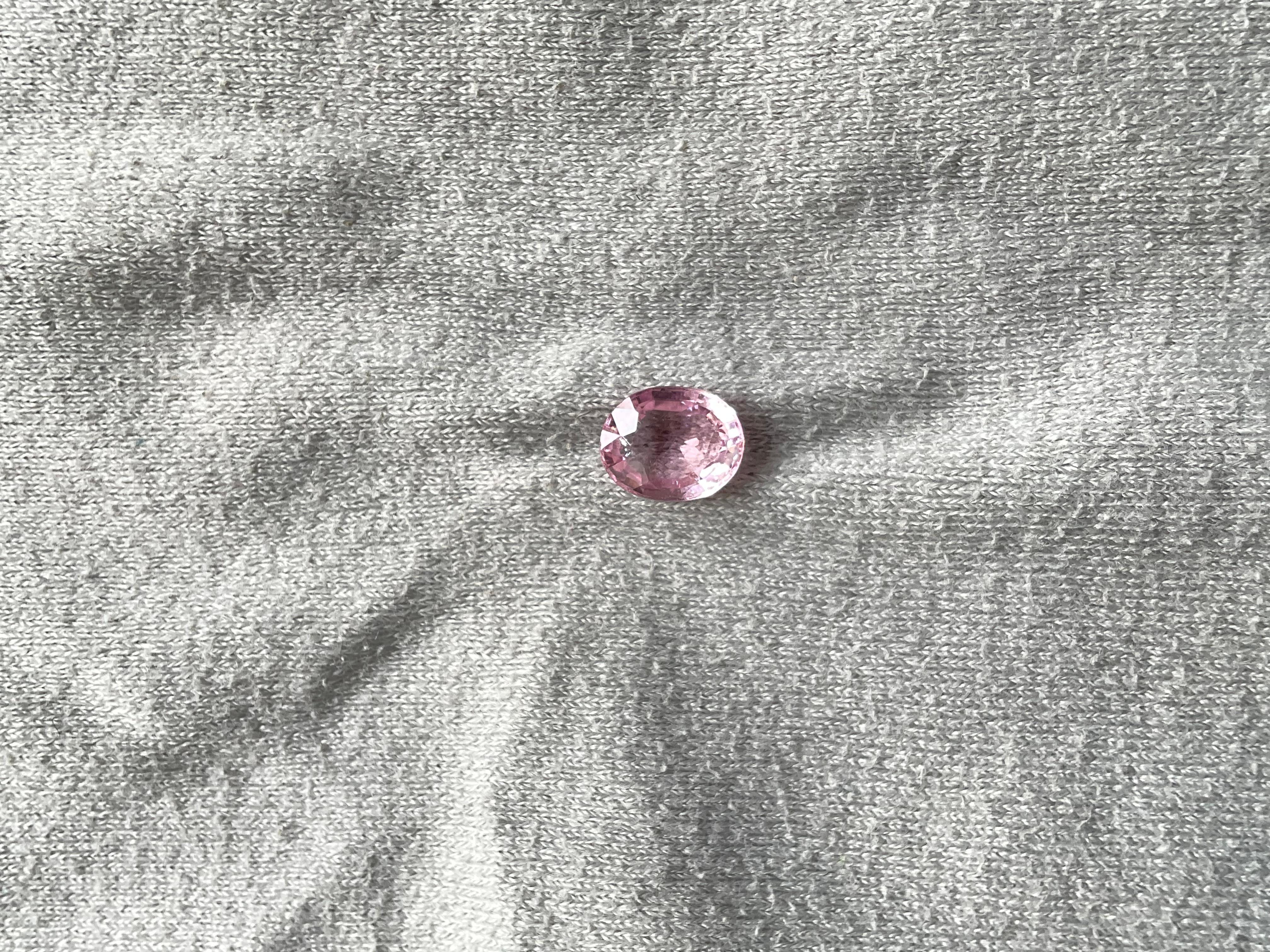 1.80 Carats Pink Tourmaline Oval Faceted Cut stone Top Quality Natural gemstone Unisexe en vente