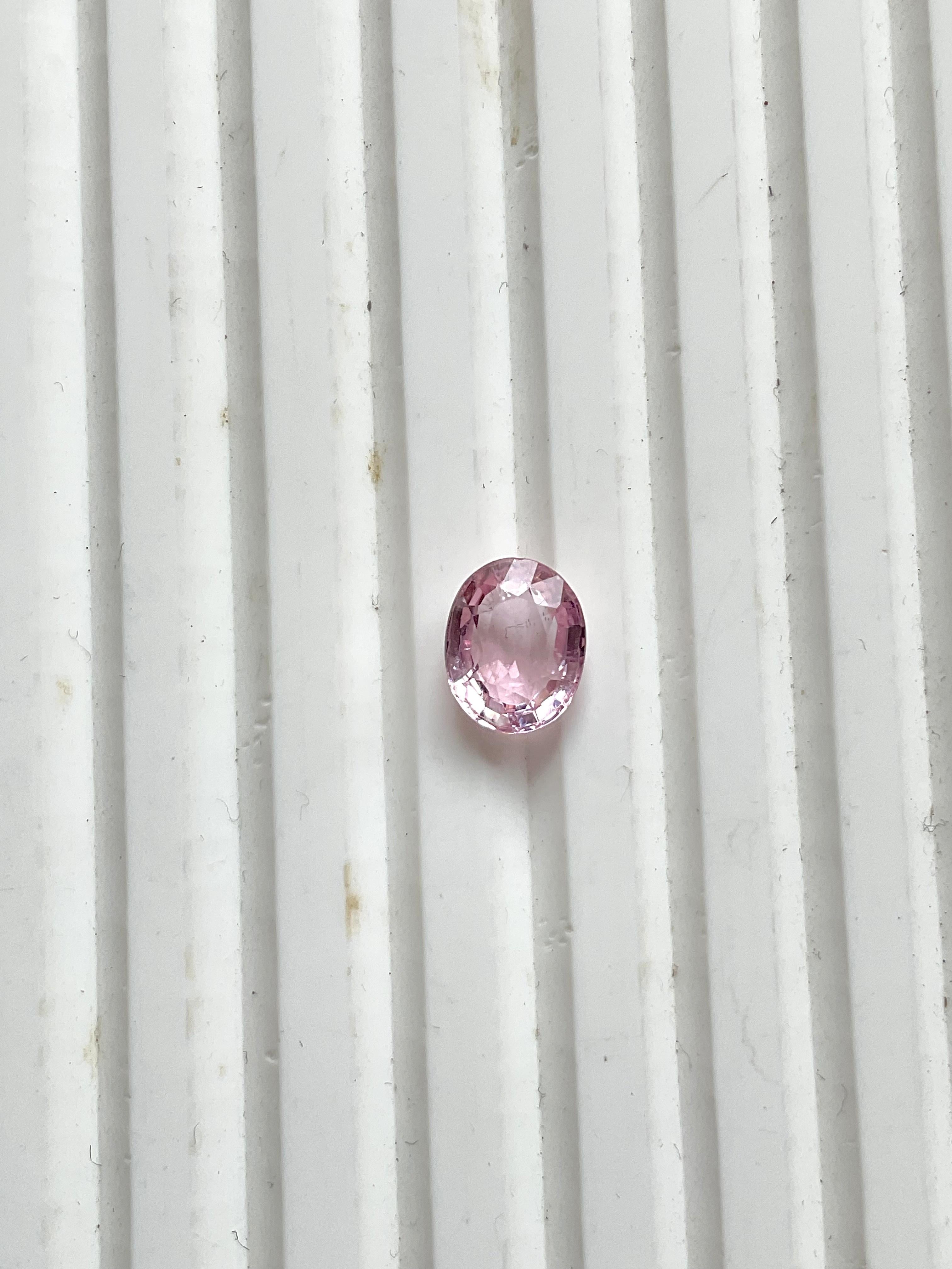 1.80 Carats Pink Tourmaline Oval Faceted Cut stone Top Quality Natural gemstone en vente 3