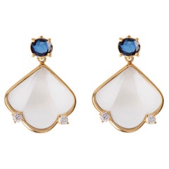 1.80 Carats Sapphires White Diamonds 18k Yellow Gold Timeless Dangle Earrings