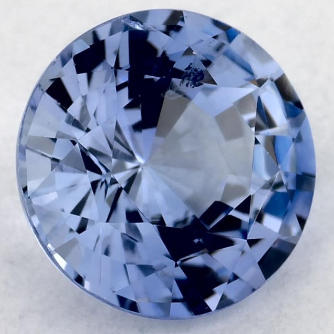 This natural Blue sapphire offers elegance and sophistication. With its rich color saturation and precise cutting, it is the perfect centerpiece for an engagement ring or luxury jewelry design.

This sapphire originates from Sri Lanka (Ceylon),