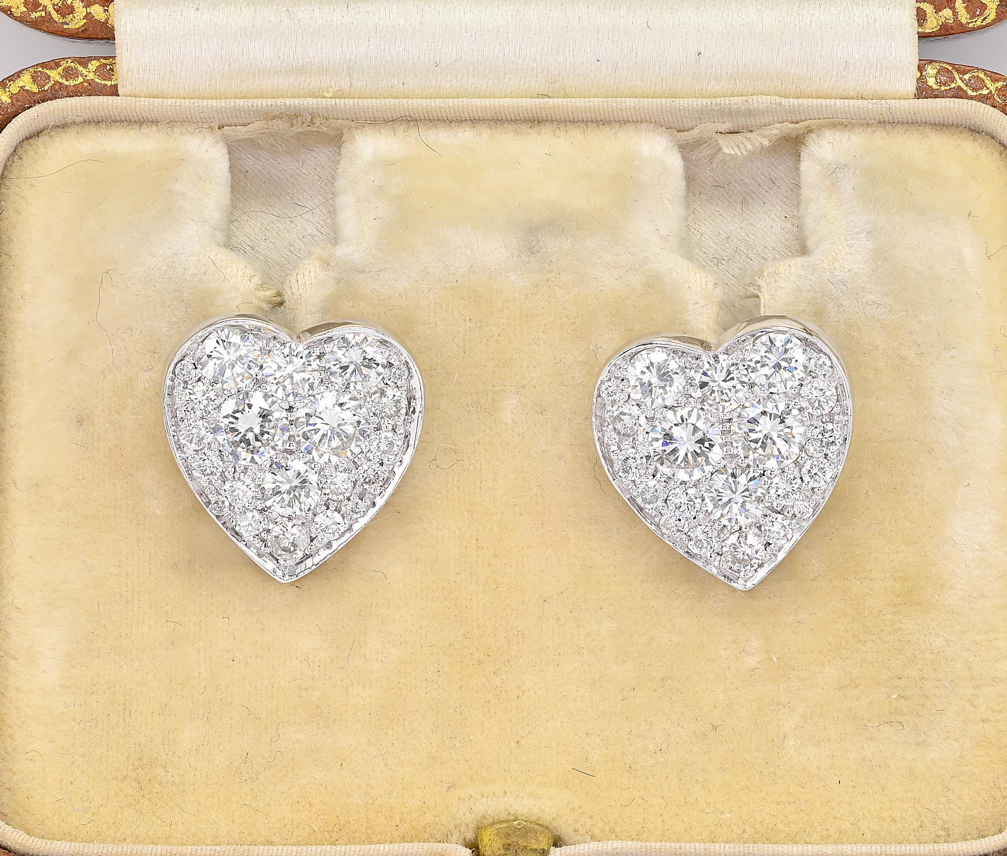 Beautiful Diamond heart stud earrings hand crafted of solid 18 KT white god
Italian origin, signed Natan
Classy ever charming heart shape exalted by pavè set Diamonds with larger disposed in the middle
1.80 Ct of brilliant cut Diamonds assessed F/G