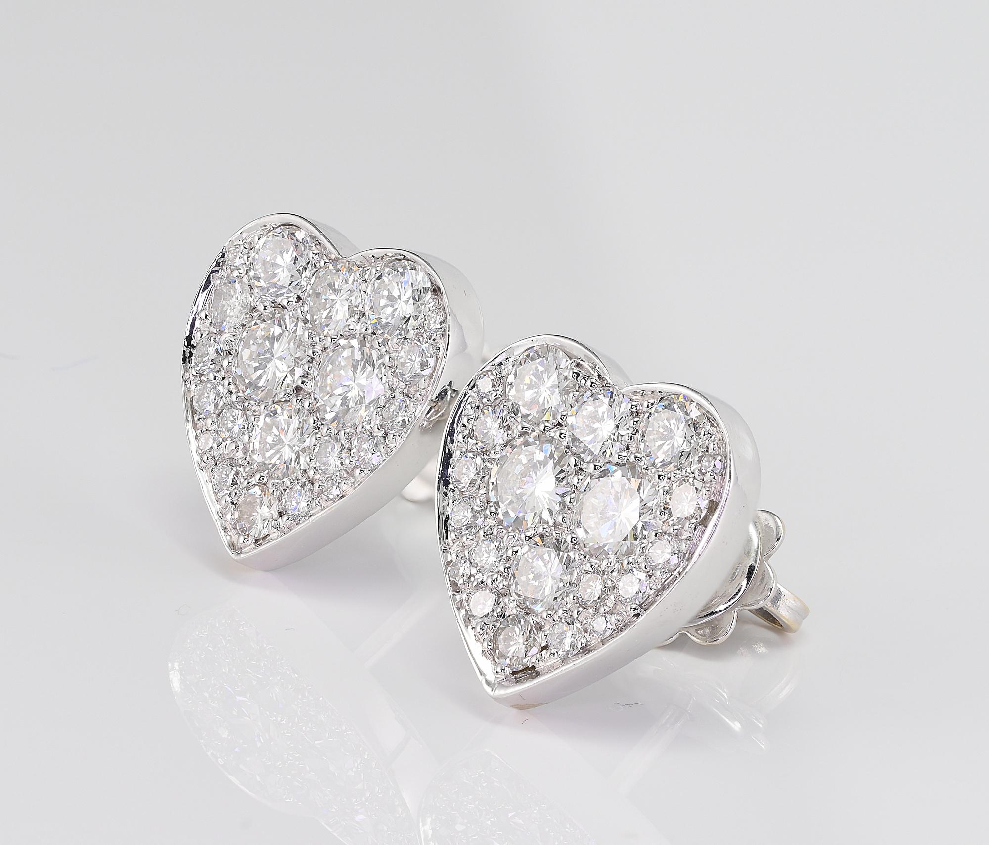 da uomo o donna 1,80 Ct Diamante F- G  Orecchini a cuore VVS 18 Kt in vendita