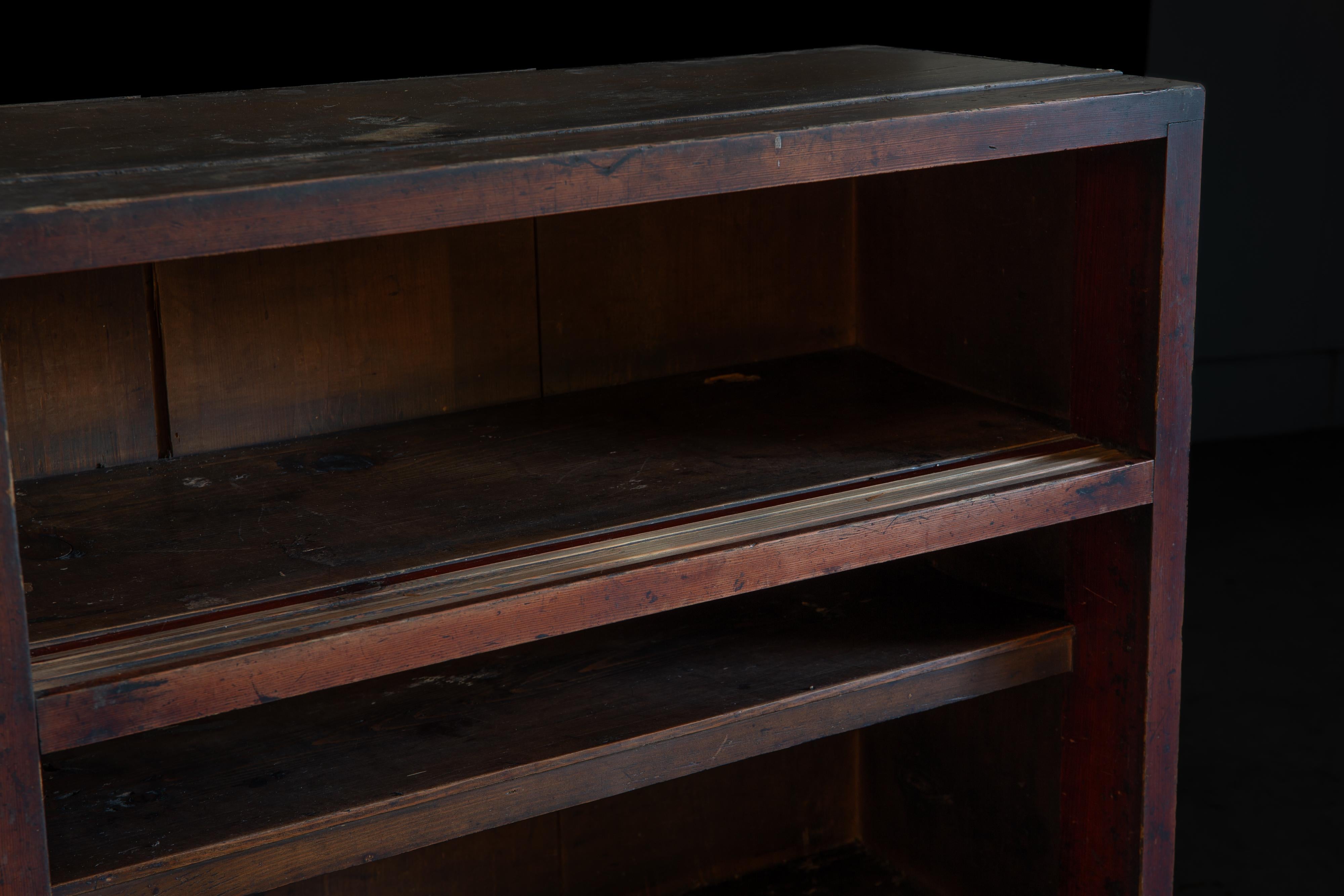 1800-1870s Japanese antique mid size mizuya tansu wabi sabi chest w/ drawers 10