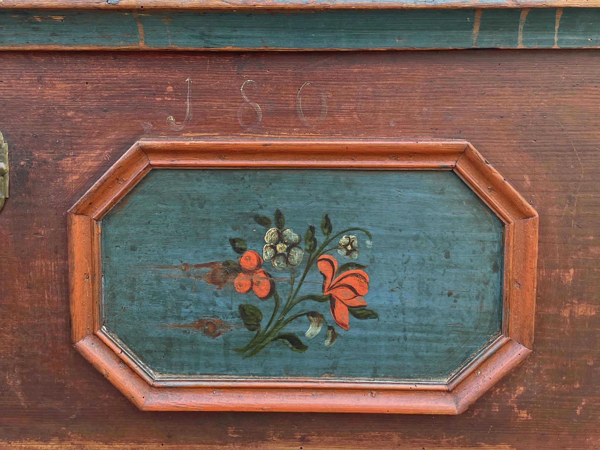 1800 Alpine Dark Red Floral Painted Blanket Chest For Sale 3