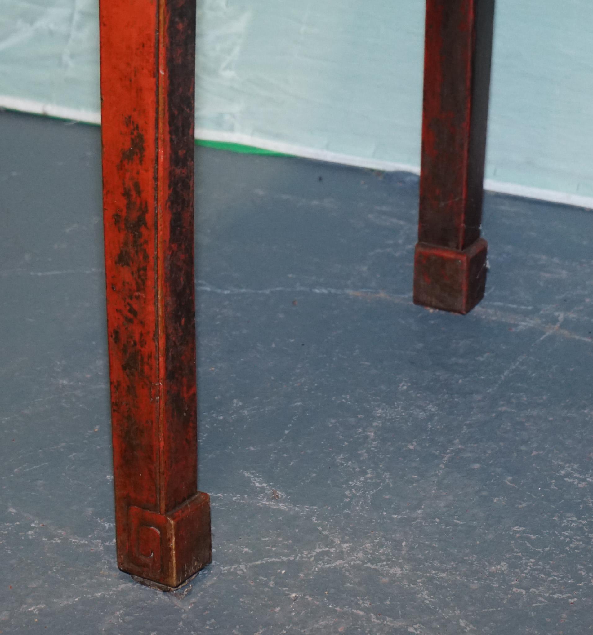 1800 ANTiQUE QING DYNASTY LACQUERED ORIENTAL CHINESE CONSOLE TABLE CARVED FLORAL In Good Condition For Sale In Pulborough, GB